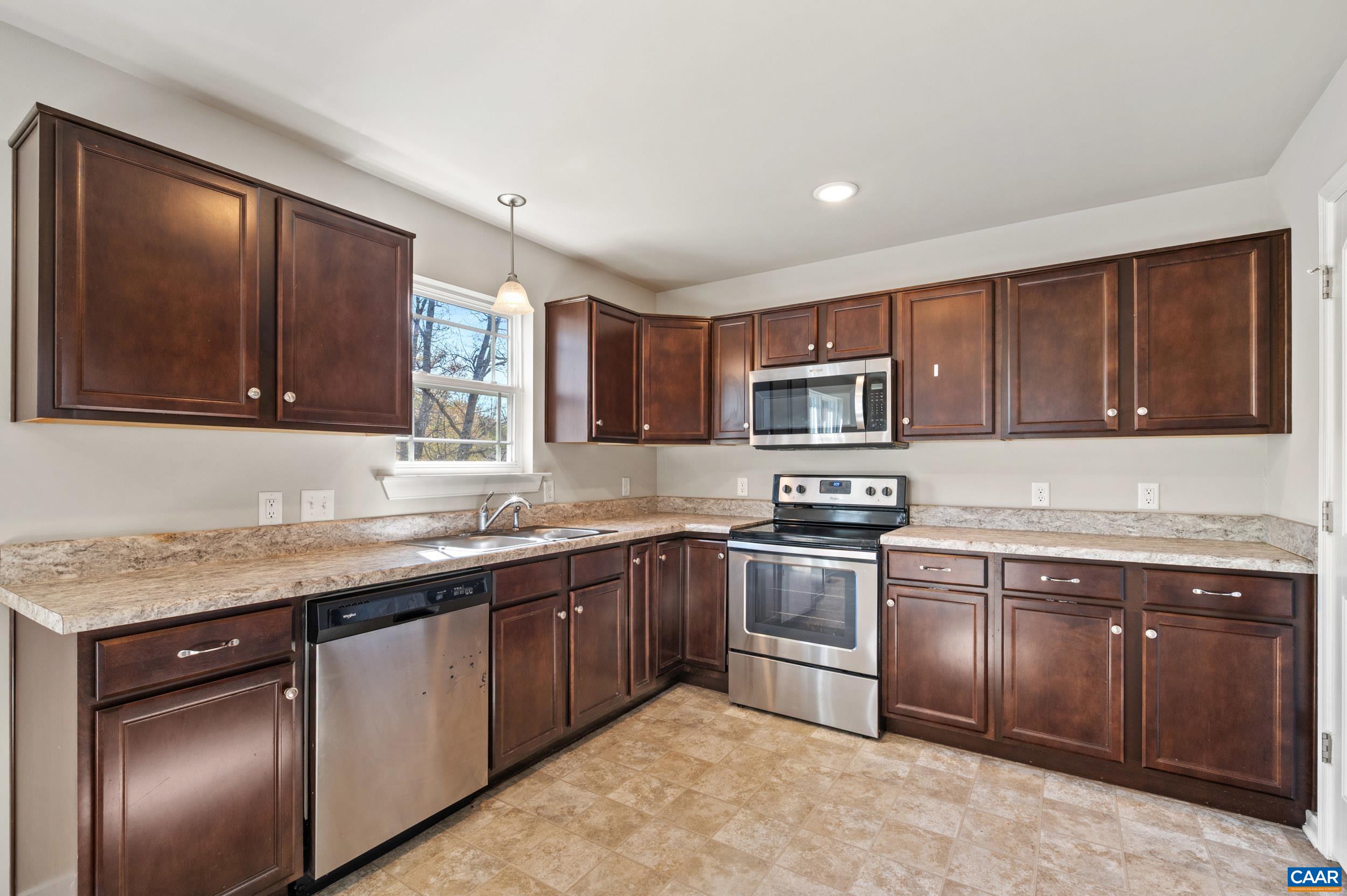 6092 FLINTSTONE DR, BARBOURSVILLE, Virginia 22923, 3 Bedrooms Bedrooms, ,2 BathroomsBathrooms,Residential,6092 FLINTSTONE DR,675698 MLS # 675698