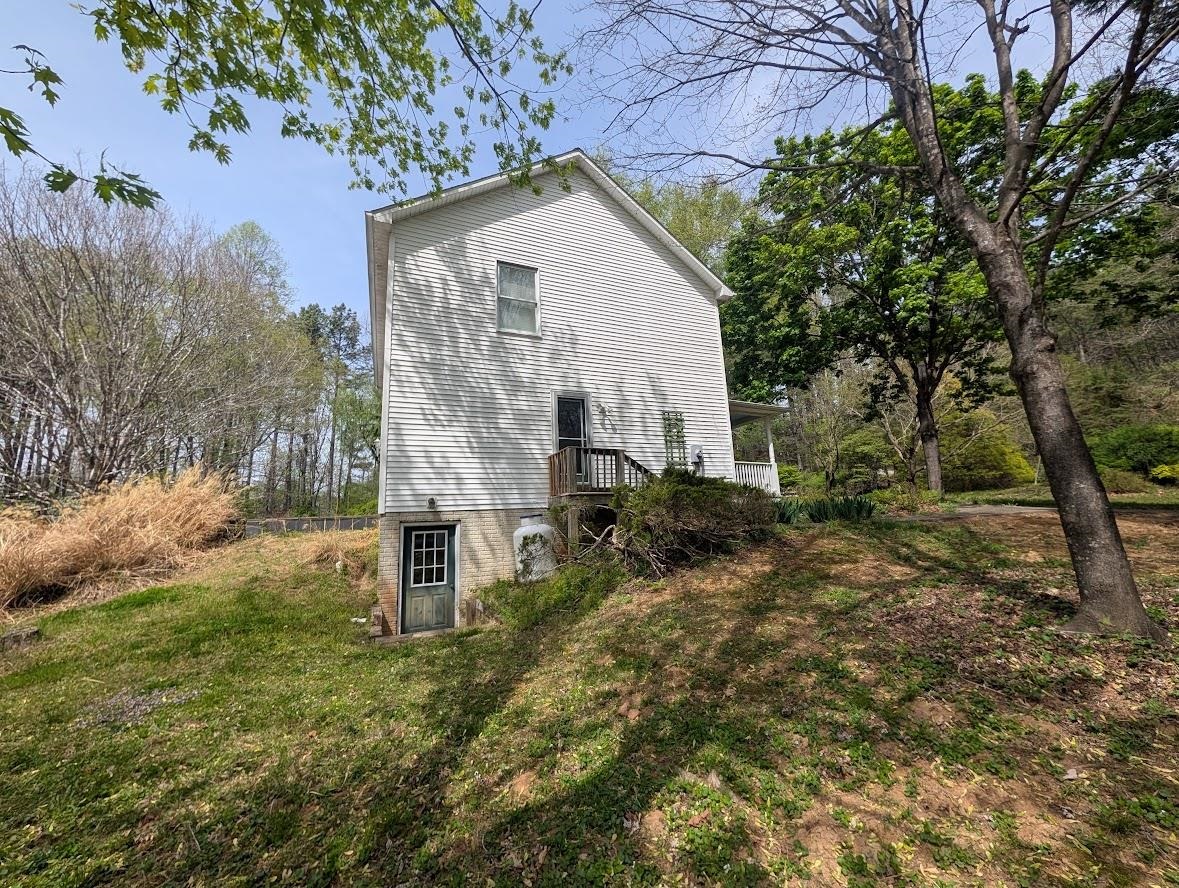 448 PINE NEEDLES LN, AFTON, Virginia 22920, 3 Bedrooms Bedrooms, ,2 BathroomsBathrooms,Residential,448 PINE NEEDLES LN,675699 MLS # 675699