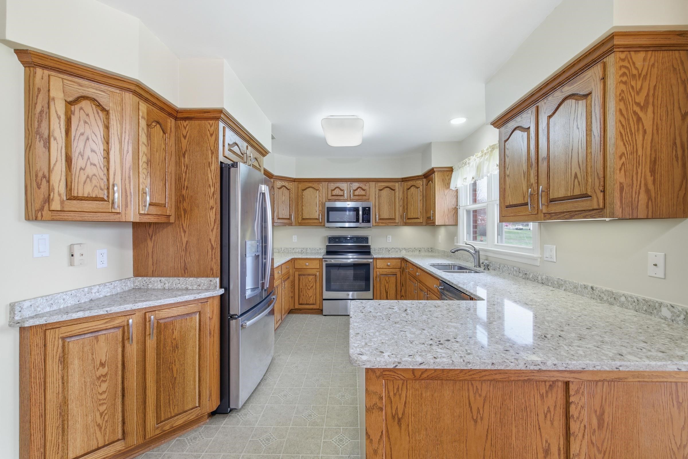 1665 STONEBURNER RD, EDINBURG, Virginia 22824, 3 Bedrooms Bedrooms, ,1 BathroomBathrooms,Residential,1665 STONEBURNER RD,675700 MLS # 675700