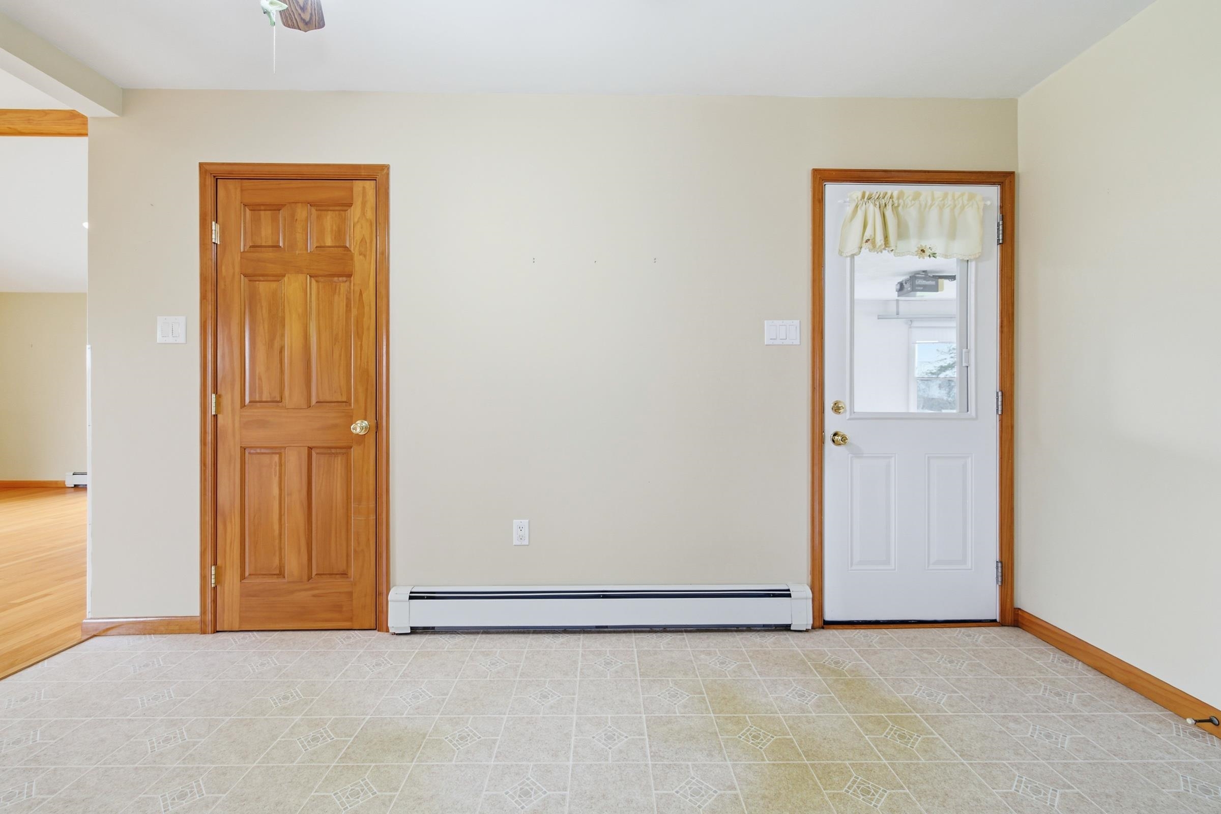 1665 STONEBURNER RD, EDINBURG, Virginia 22824, 3 Bedrooms Bedrooms, ,1 BathroomBathrooms,Residential,1665 STONEBURNER RD,675700 MLS # 675700