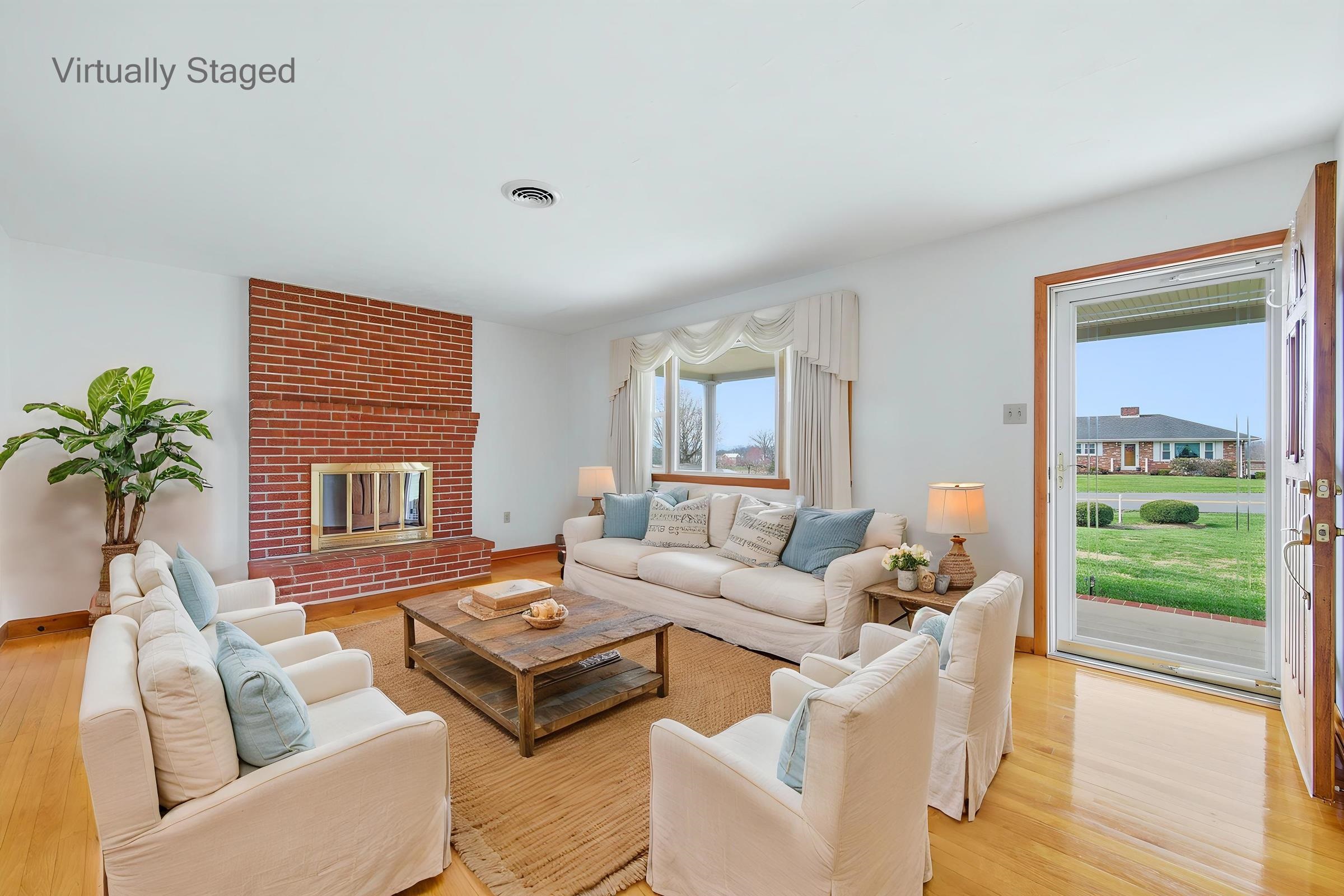 1665 STONEBURNER RD, EDINBURG, Virginia 22824, 3 Bedrooms Bedrooms, ,1 BathroomBathrooms,Residential,1665 STONEBURNER RD,675700 MLS # 675700