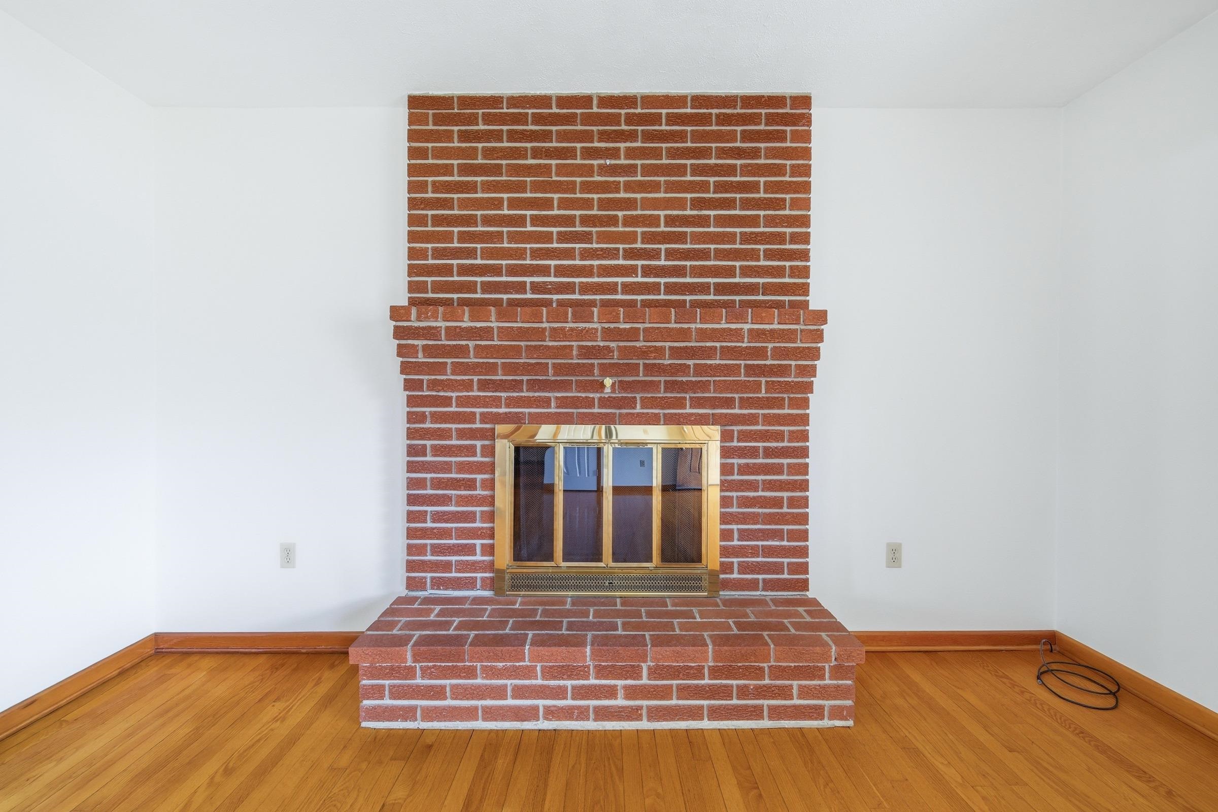 1665 STONEBURNER RD, EDINBURG, Virginia 22824, 3 Bedrooms Bedrooms, ,1 BathroomBathrooms,Residential,1665 STONEBURNER RD,675700 MLS # 675700