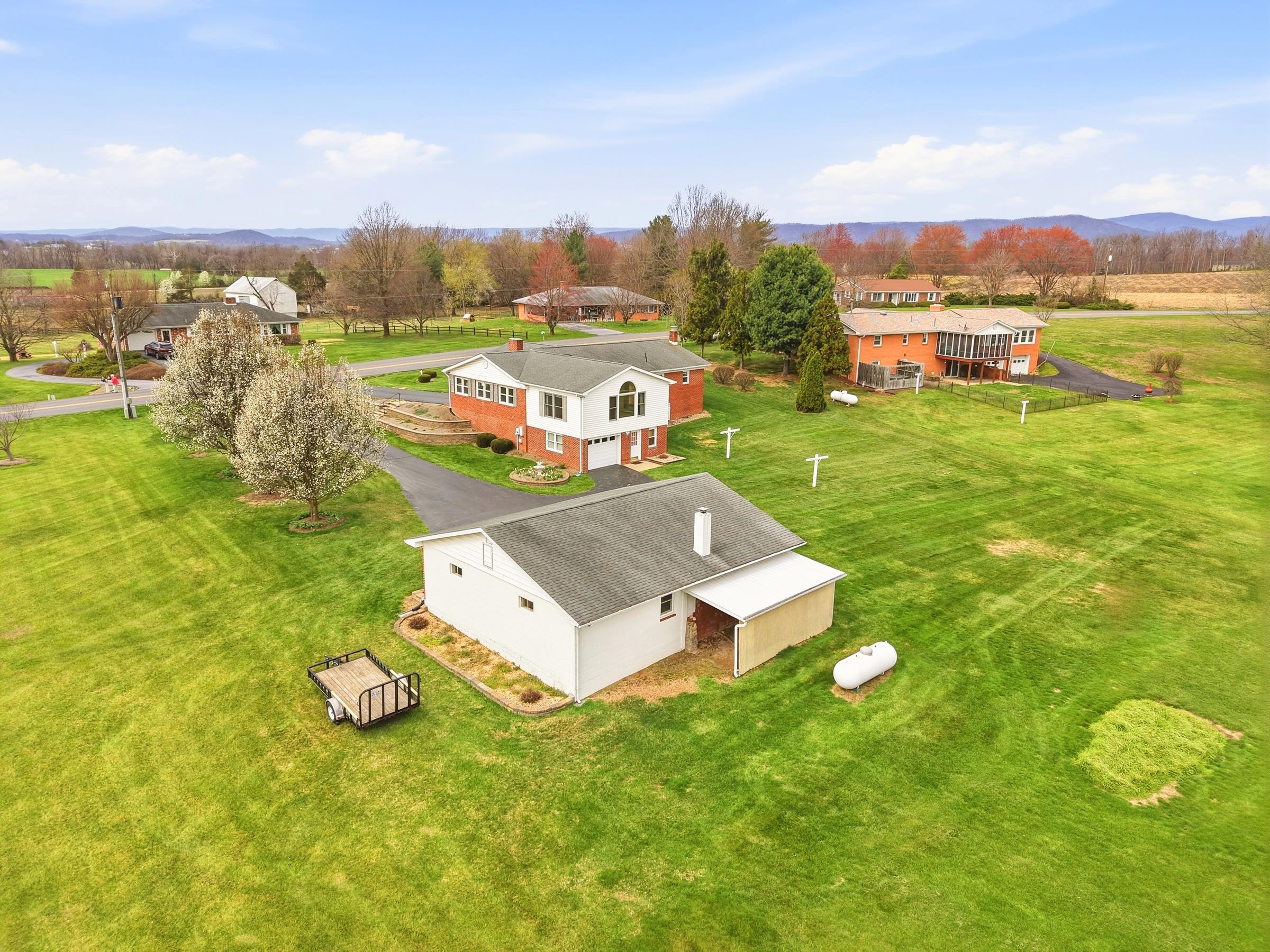 1665 STONEBURNER RD, EDINBURG, Virginia 22824, 3 Bedrooms Bedrooms, ,1 BathroomBathrooms,Residential,1665 STONEBURNER RD,675700 MLS # 675700