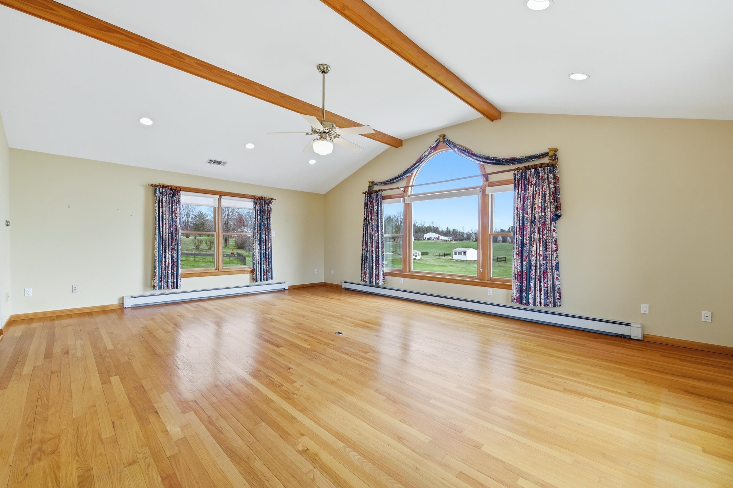 1665 STONEBURNER RD, EDINBURG, Virginia 22824, 3 Bedrooms Bedrooms, ,1 BathroomBathrooms,Residential,1665 STONEBURNER RD,675700 MLS # 675700