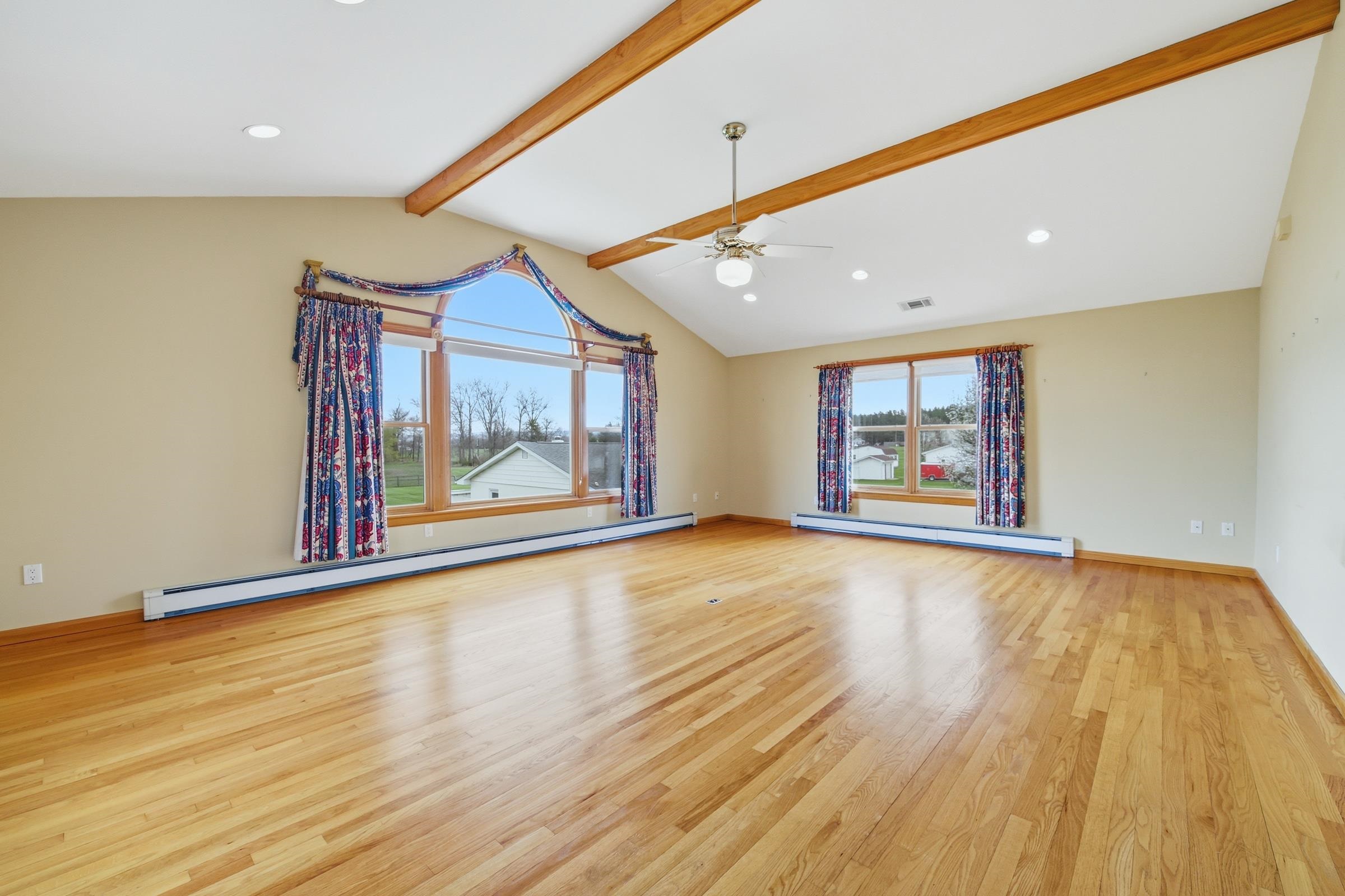 1665 STONEBURNER RD, EDINBURG, Virginia 22824, 3 Bedrooms Bedrooms, ,1 BathroomBathrooms,Residential,1665 STONEBURNER RD,675700 MLS # 675700