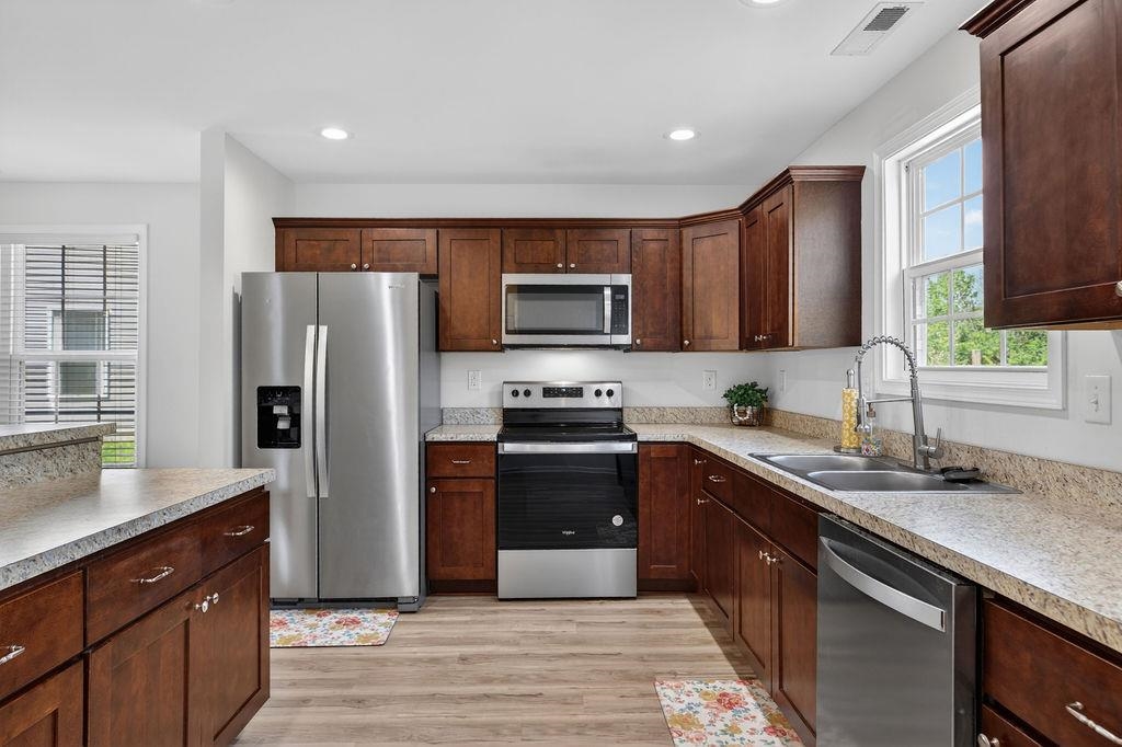 312 EVERSHIRE ST, WAYNESBORO, Virginia 22980, 5 Bedrooms Bedrooms, ,3 BathroomsBathrooms,Residential,312 EVERSHIRE ST,675704 MLS # 675704