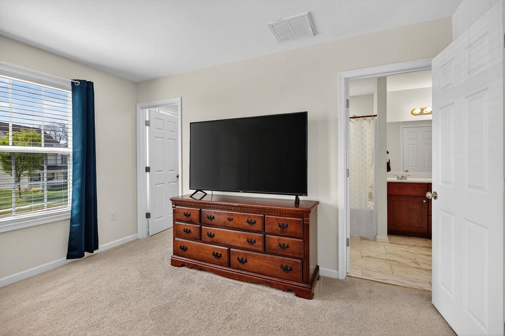 312 EVERSHIRE ST, WAYNESBORO, Virginia 22980, 5 Bedrooms Bedrooms, ,3 BathroomsBathrooms,Residential,312 EVERSHIRE ST,675704 MLS # 675704