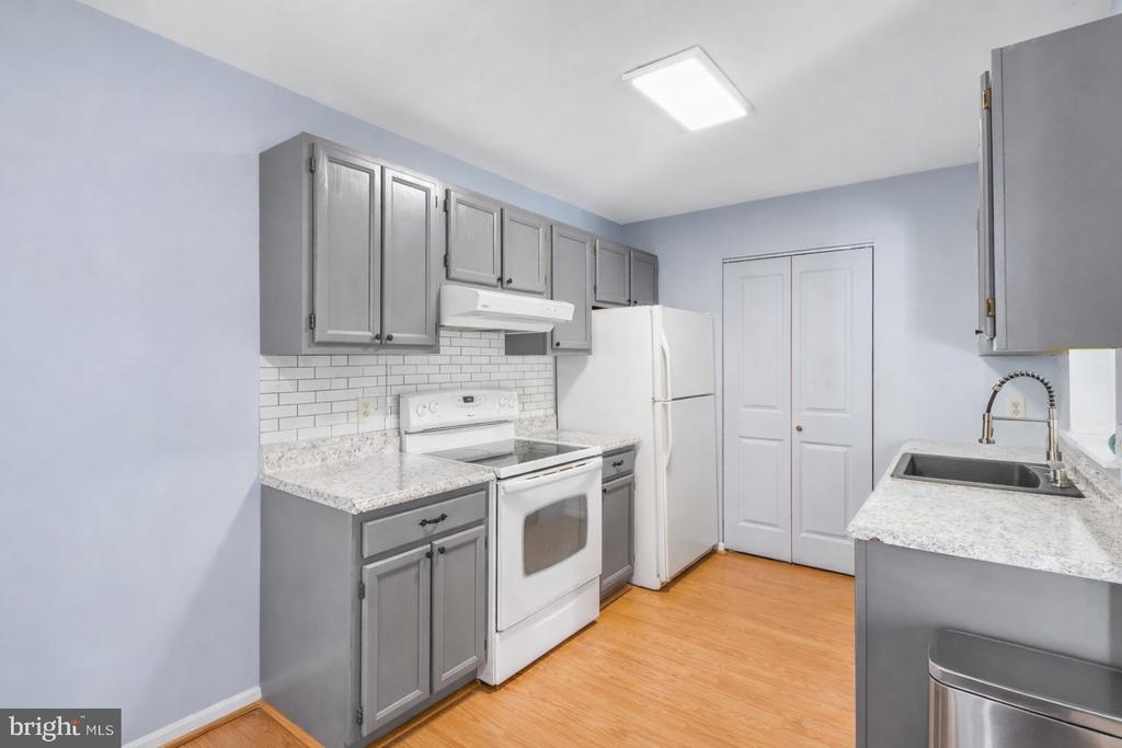 11205 KENSINGTON PL, FREDERICKSBURG, Virginia 22407, 2 Bedrooms Bedrooms, ,1 BathroomBathrooms,Residential,VILLAGESS OF SAL,11205 KENSINGTON PL,VASP2039372 MLS # VASP2039372