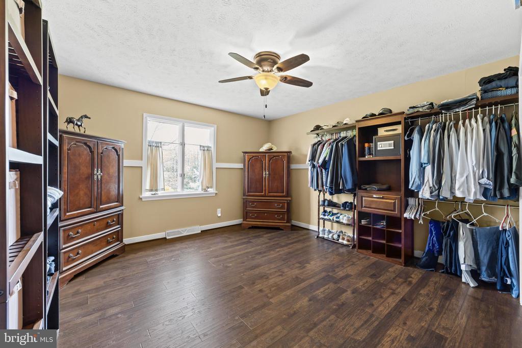 3505 SARAH DR, CHARLOTTESVILLE, Virginia 22911, 4 Bedrooms Bedrooms, ,3 BathroomsBathrooms,Residential,3505 SARAH DR,VAAB2001188 MLS # VAAB2001188