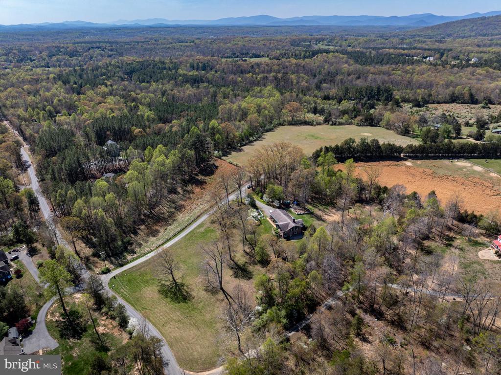 3505 SARAH DR, CHARLOTTESVILLE, Virginia 22911, 4 Bedrooms Bedrooms, ,3 BathroomsBathrooms,Residential,3505 SARAH DR,VAAB2001188 MLS # VAAB2001188