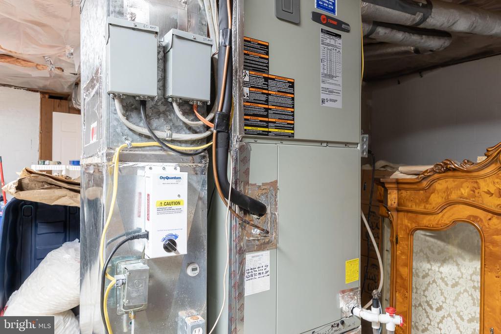 3505 SARAH DR, CHARLOTTESVILLE, Virginia 22911, 4 Bedrooms Bedrooms, ,3 BathroomsBathrooms,Residential,3505 SARAH DR,VAAB2001188 MLS # VAAB2001188