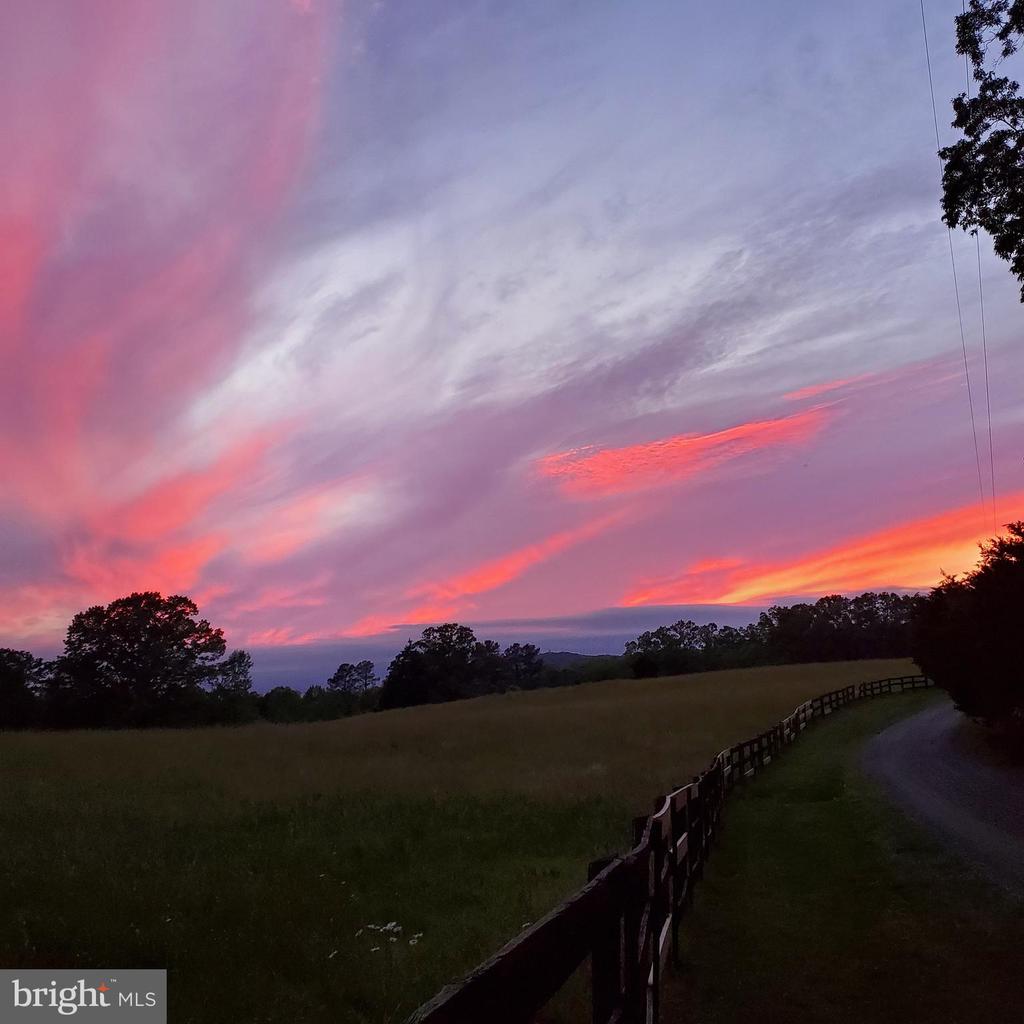 3505 SARAH DR, CHARLOTTESVILLE, Virginia 22911, 4 Bedrooms Bedrooms, ,3 BathroomsBathrooms,Residential,3505 SARAH DR,VAAB2001188 MLS # VAAB2001188