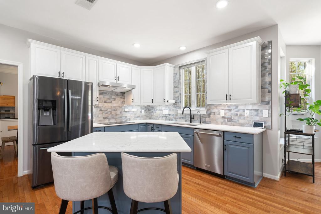 9611 WHITEHALL BLVD, SPOTSYLVANIA, Virginia 22553, 7 Bedrooms Bedrooms, ,6 BathroomsBathrooms,Residential,9611 WHITEHALL BLVD,VASP2040872 MLS # VASP2040872