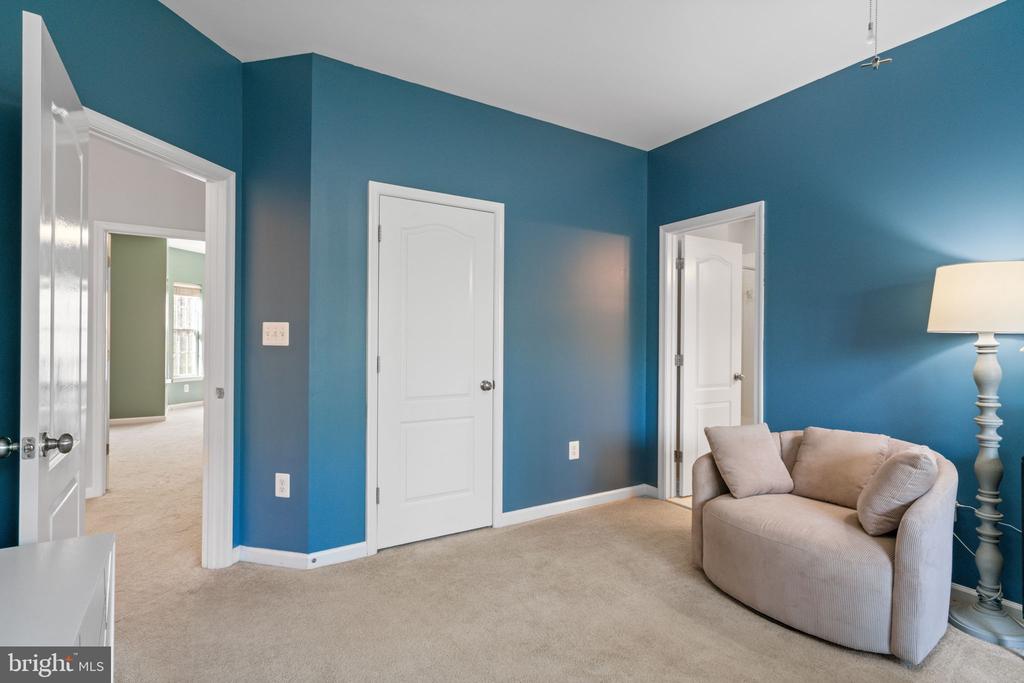 9611 WHITEHALL BLVD, SPOTSYLVANIA, Virginia 22553, 7 Bedrooms Bedrooms, ,6 BathroomsBathrooms,Residential,9611 WHITEHALL BLVD,VASP2040872 MLS # VASP2040872