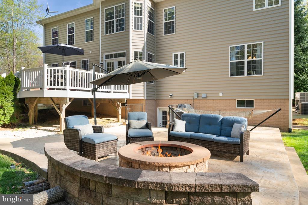 9611 WHITEHALL BLVD, SPOTSYLVANIA, Virginia 22553, 7 Bedrooms Bedrooms, ,6 BathroomsBathrooms,Residential,9611 WHITEHALL BLVD,VASP2040872 MLS # VASP2040872