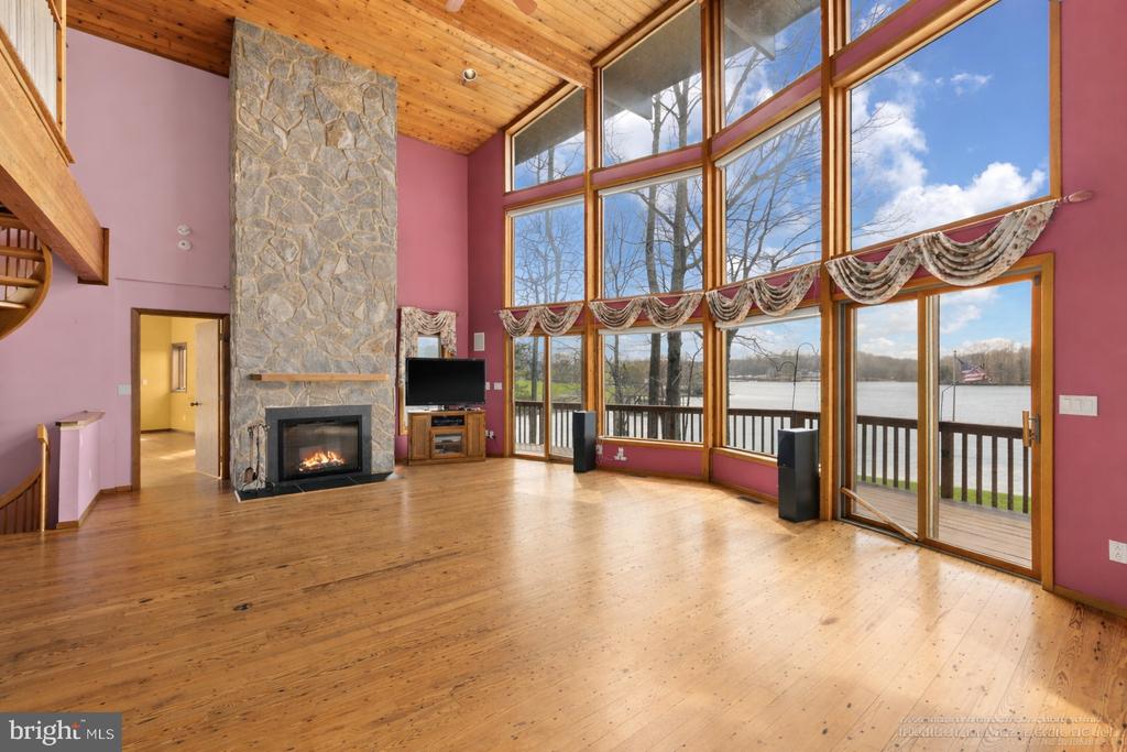 374 SORBIE LN, MINERAL, Virginia 23117, 6 Bedrooms Bedrooms, ,3 BathroomsBathrooms,Residential,374 SORBIE LN,VALA2009554 MLS # VALA2009554