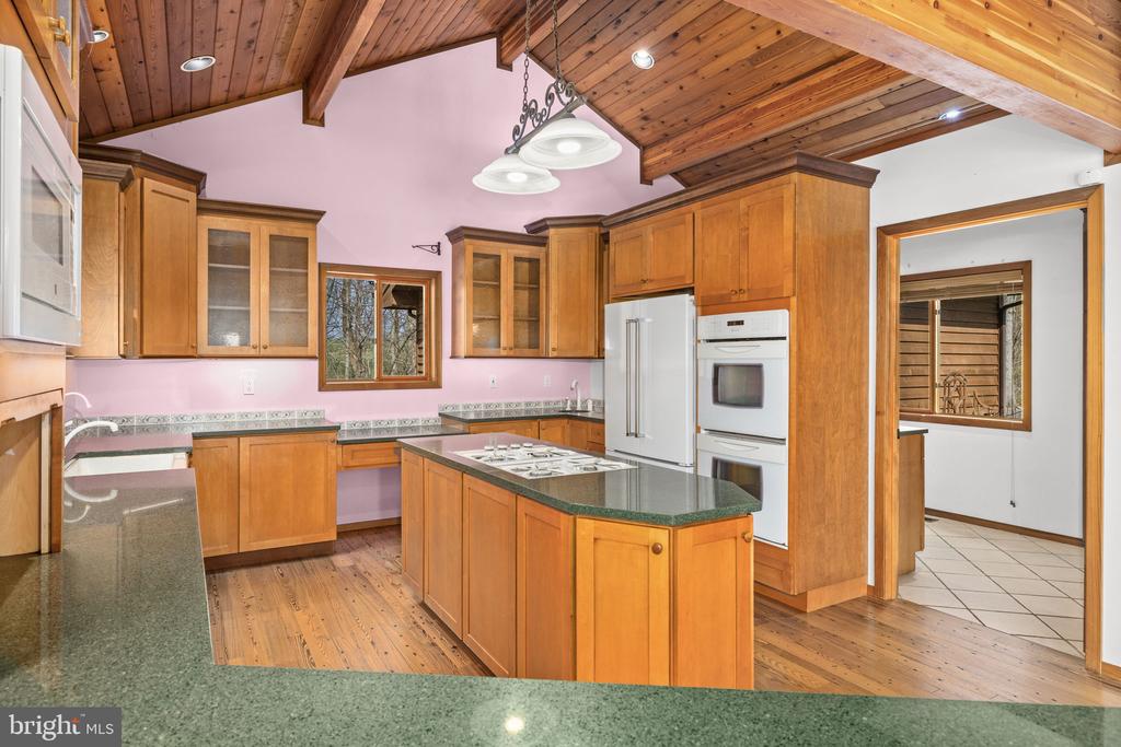 374 SORBIE LN, MINERAL, Virginia 23117, 6 Bedrooms Bedrooms, ,3 BathroomsBathrooms,Residential,374 SORBIE LN,VALA2009554 MLS # VALA2009554