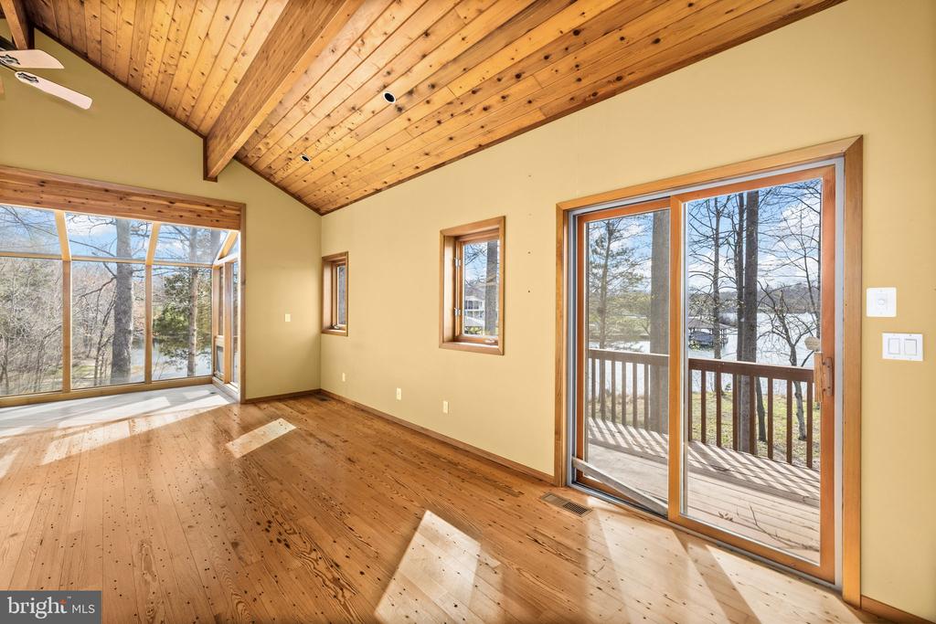 374 SORBIE LN, MINERAL, Virginia 23117, 6 Bedrooms Bedrooms, ,3 BathroomsBathrooms,Residential,374 SORBIE LN,VALA2009554 MLS # VALA2009554