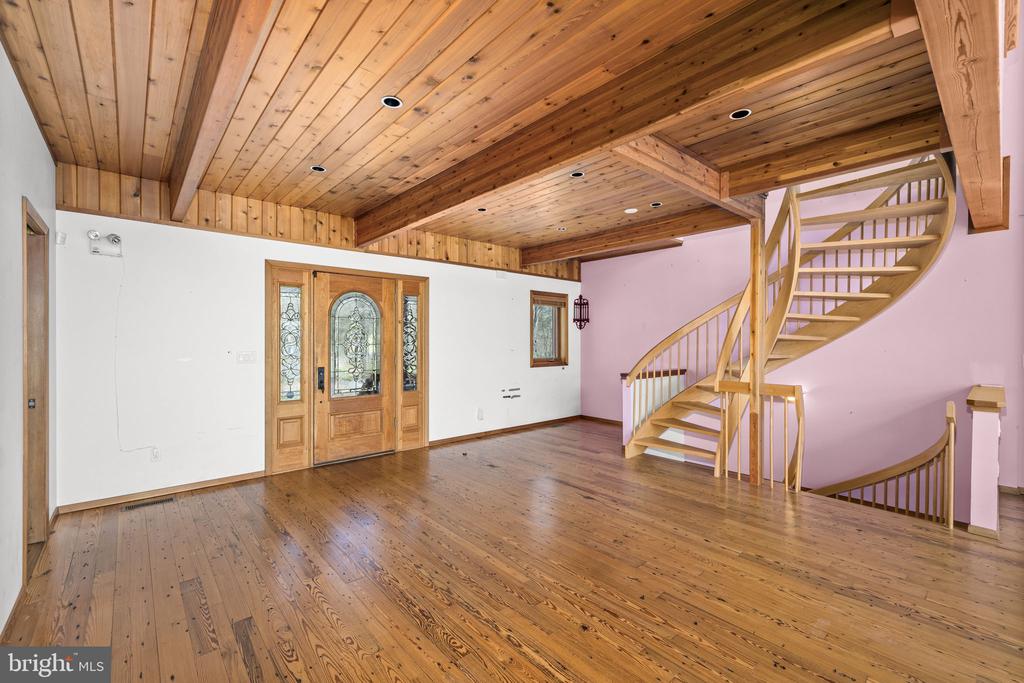 374 SORBIE LN, MINERAL, Virginia 23117, 6 Bedrooms Bedrooms, ,3 BathroomsBathrooms,Residential,374 SORBIE LN,VALA2009554 MLS # VALA2009554