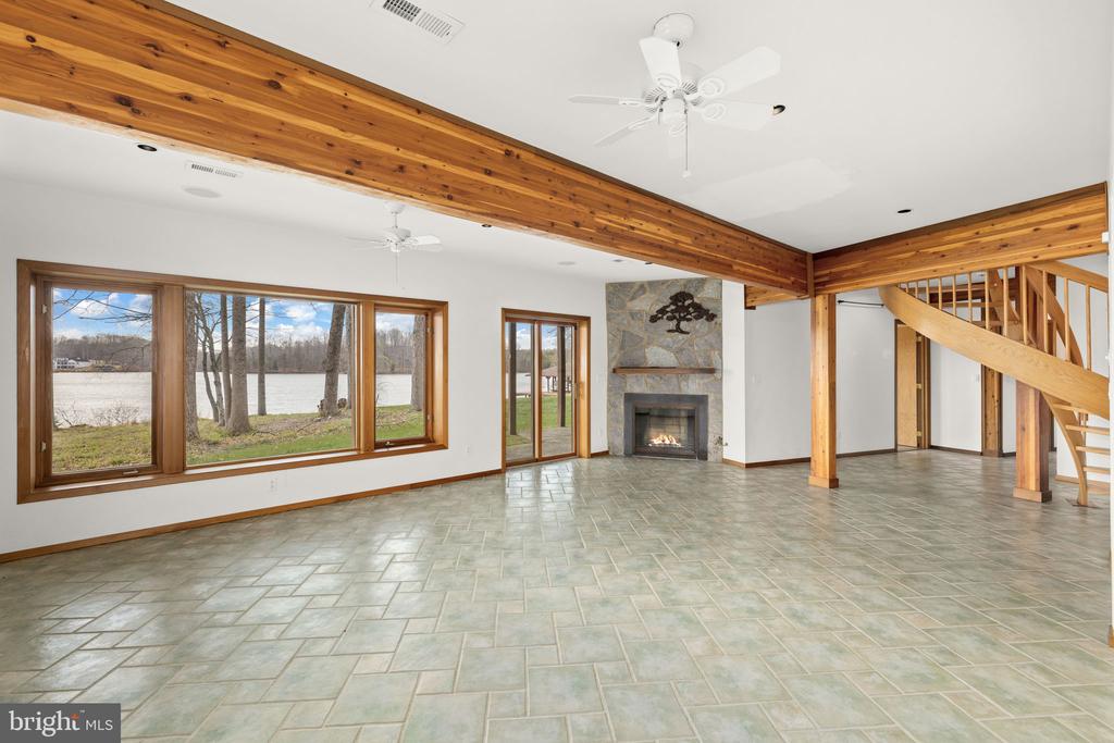 374 SORBIE LN, MINERAL, Virginia 23117, 6 Bedrooms Bedrooms, ,3 BathroomsBathrooms,Residential,374 SORBIE LN,VALA2009554 MLS # VALA2009554