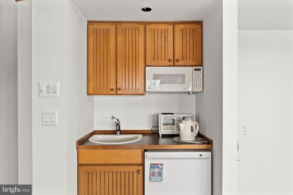 374 SORBIE LN, MINERAL, Virginia 23117, 6 Bedrooms Bedrooms, ,3 BathroomsBathrooms,Residential,374 SORBIE LN,VALA2009554 MLS # VALA2009554