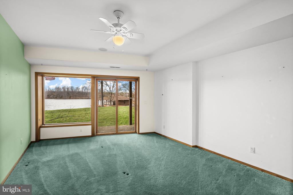 374 SORBIE LN, MINERAL, Virginia 23117, 6 Bedrooms Bedrooms, ,3 BathroomsBathrooms,Residential,374 SORBIE LN,VALA2009554 MLS # VALA2009554