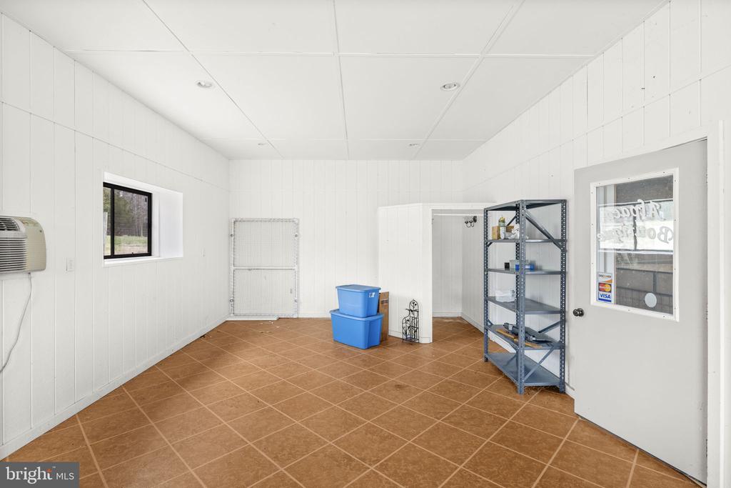 374 SORBIE LN, MINERAL, Virginia 23117, 6 Bedrooms Bedrooms, ,3 BathroomsBathrooms,Residential,374 SORBIE LN,VALA2009554 MLS # VALA2009554