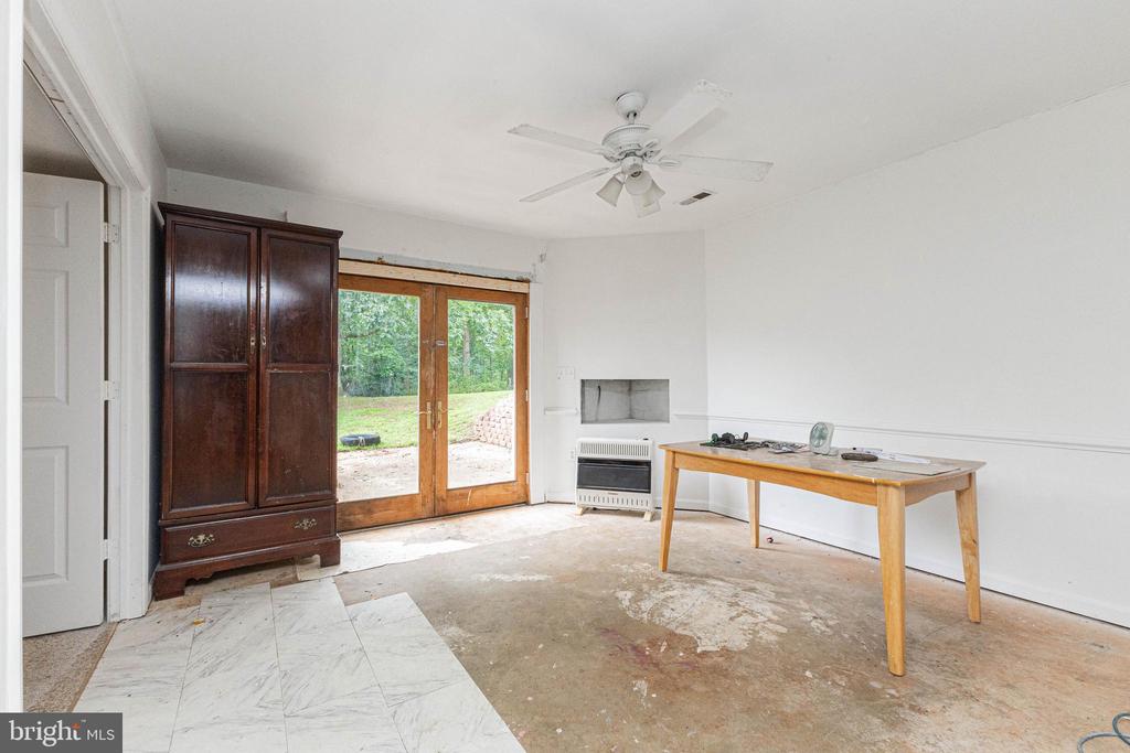 13517 SILVER HILL RD, SUMERDUCK, Virginia, 3 Bedrooms Bedrooms, ,3 BathroomsBathrooms,Residential,13517 SILVER HILL RD,VAFQ2021518 MLS # VAFQ2021518