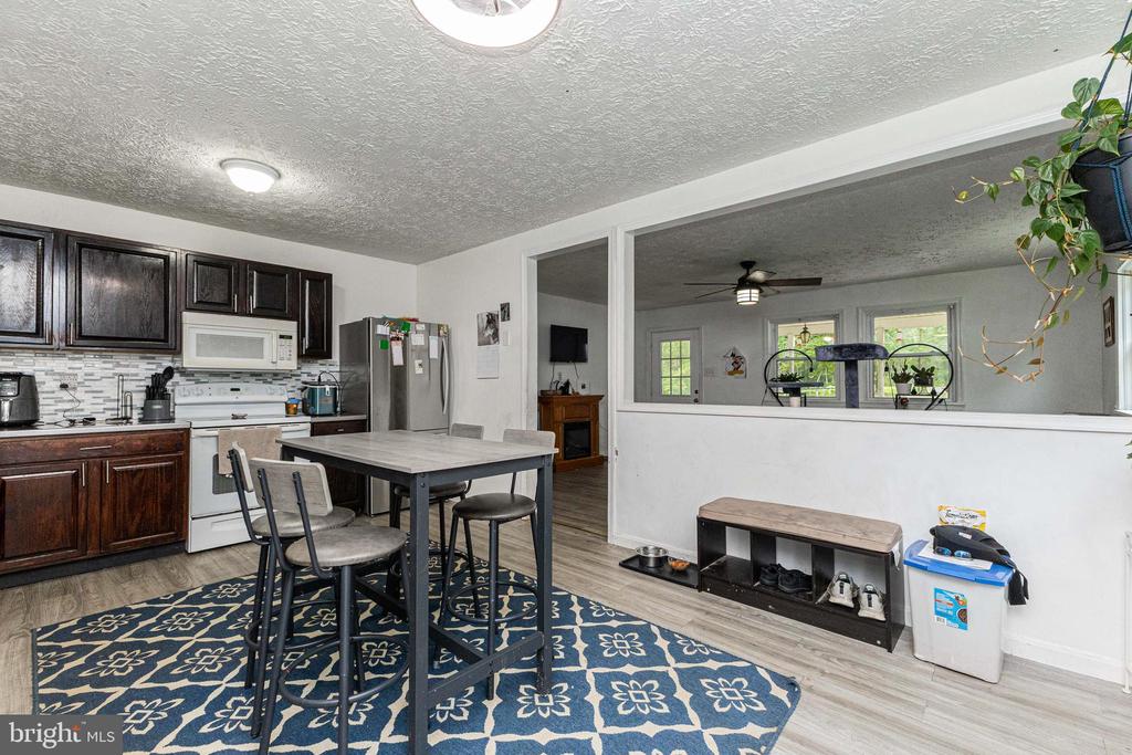 13517 SILVER HILL RD, SUMERDUCK, Virginia, 3 Bedrooms Bedrooms, ,3 BathroomsBathrooms,Residential,13517 SILVER HILL RD,VAFQ2021518 MLS # VAFQ2021518