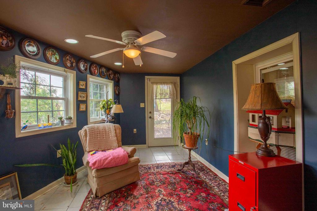 147 S COURT ST, LURAY, Virginia 22835, 4 Bedrooms Bedrooms, ,4 BathroomsBathrooms,Residential,147 S COURT ST,VAPA2006234 MLS # VAPA2006234