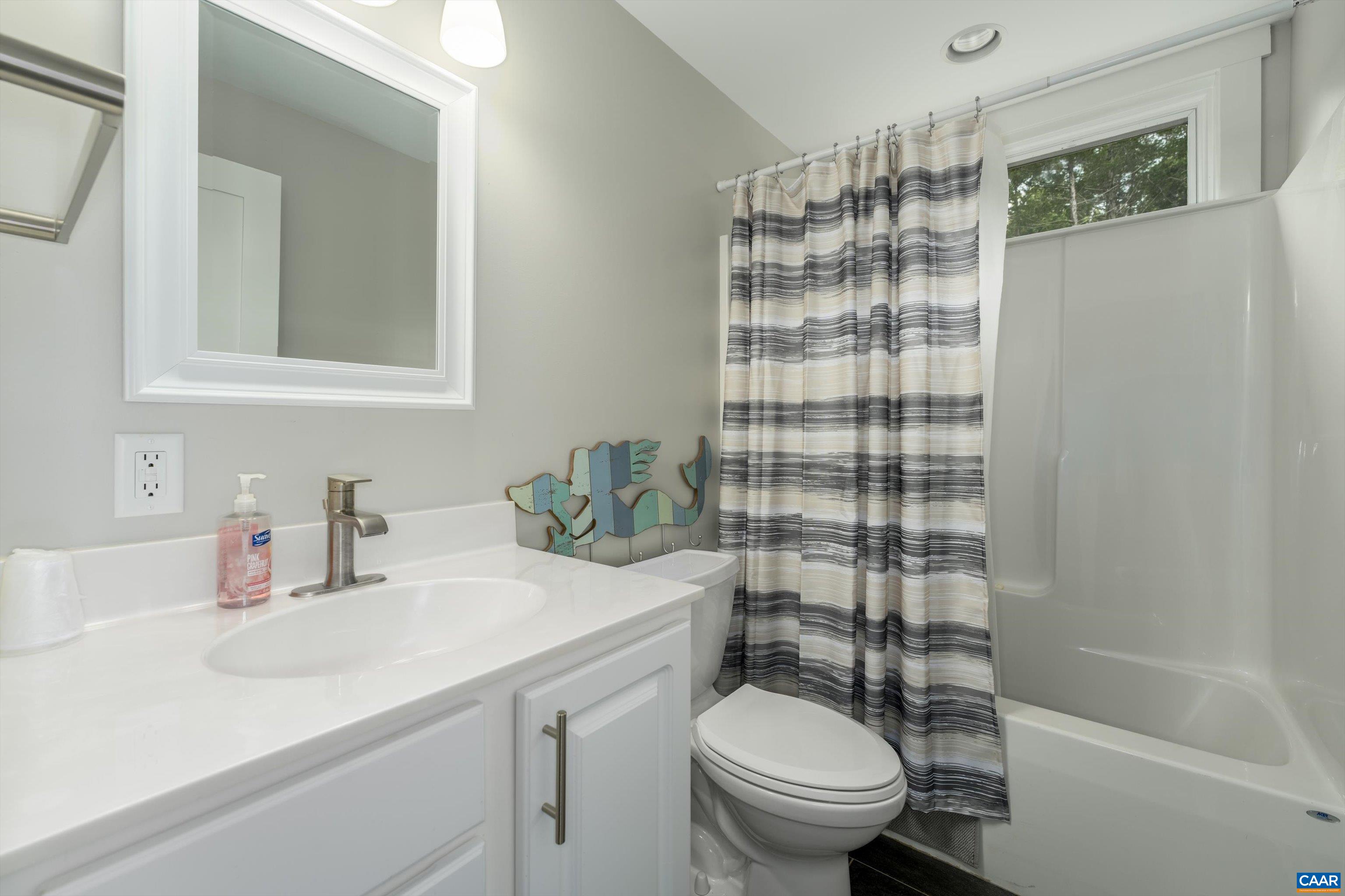 336 BEAR RUN RD, STANARDSVILLE, Virginia 22973, 4 Bedrooms Bedrooms, ,3 BathroomsBathrooms,Residential,336 BEAR RUN RD,675544 MLS # 675544