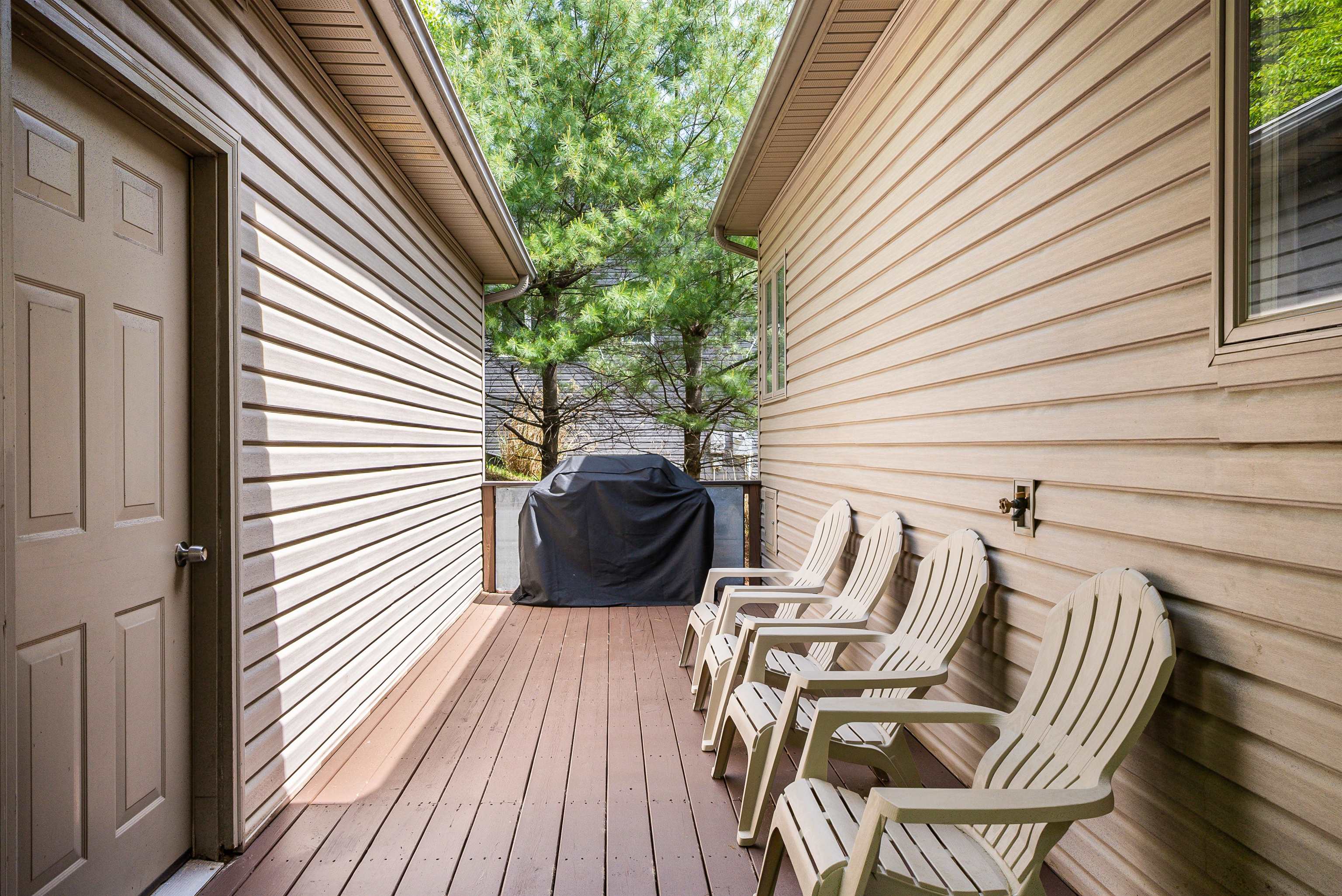 312 RAINIER RD, MCGAHEYSVILLE, Virginia 22840, 5 Bedrooms Bedrooms, ,4 BathroomsBathrooms,Residential,312 RAINIER RD,675586 MLS # 675586