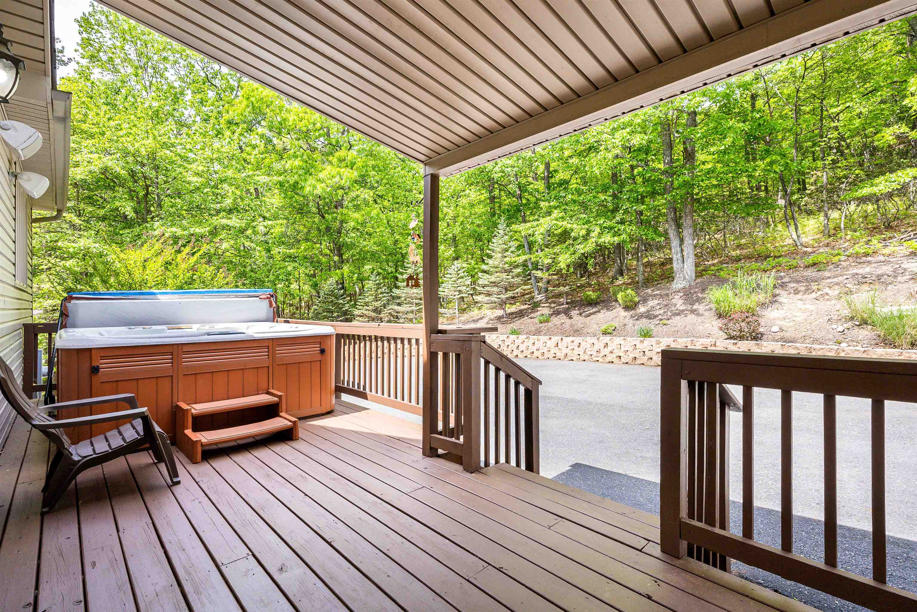 312 RAINIER RD, MCGAHEYSVILLE, Virginia 22840, 5 Bedrooms Bedrooms, ,4 BathroomsBathrooms,Residential,312 RAINIER RD,675586 MLS # 675586