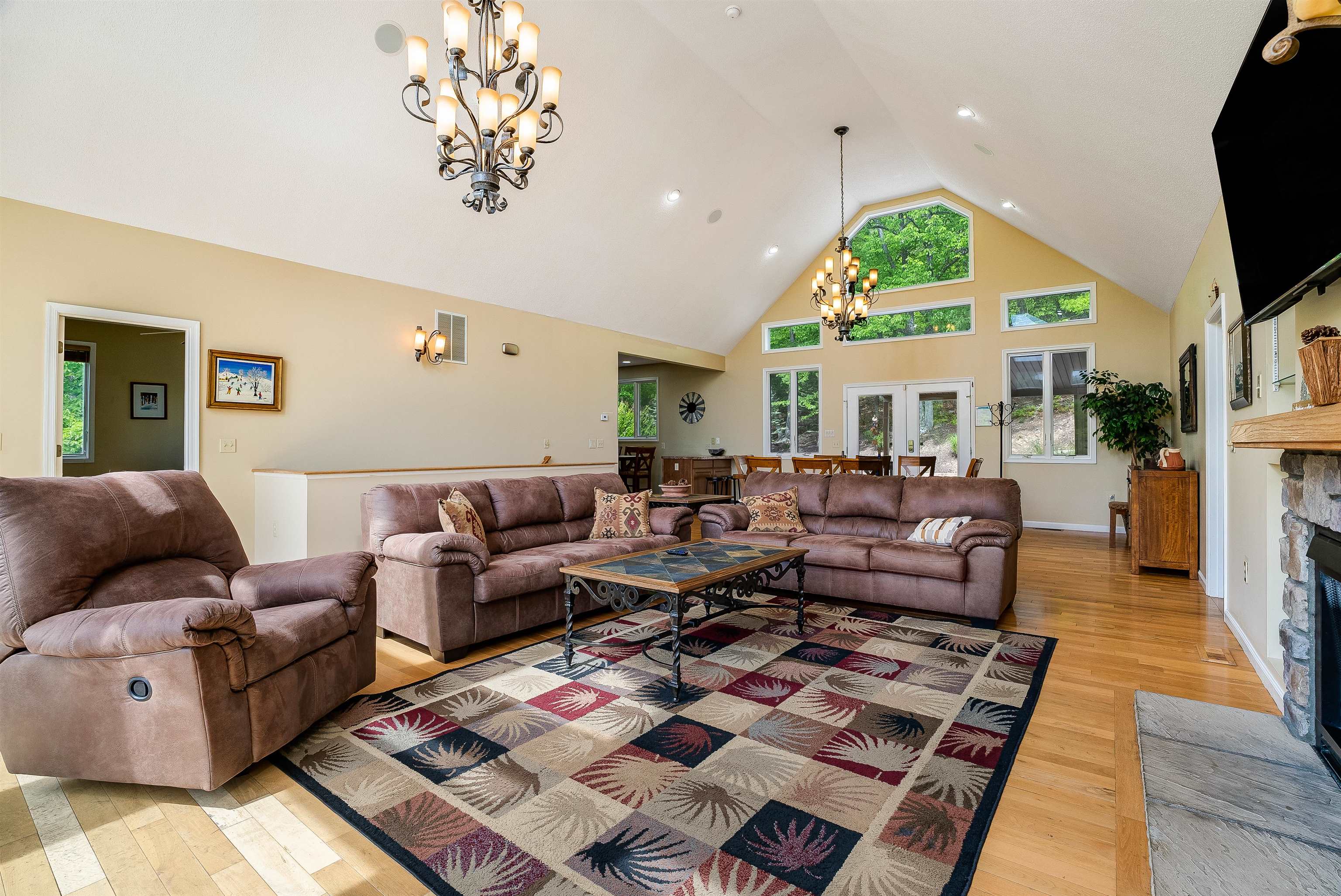 312 RAINIER RD, MCGAHEYSVILLE, Virginia 22840, 5 Bedrooms Bedrooms, ,4 BathroomsBathrooms,Residential,312 RAINIER RD,675586 MLS # 675586