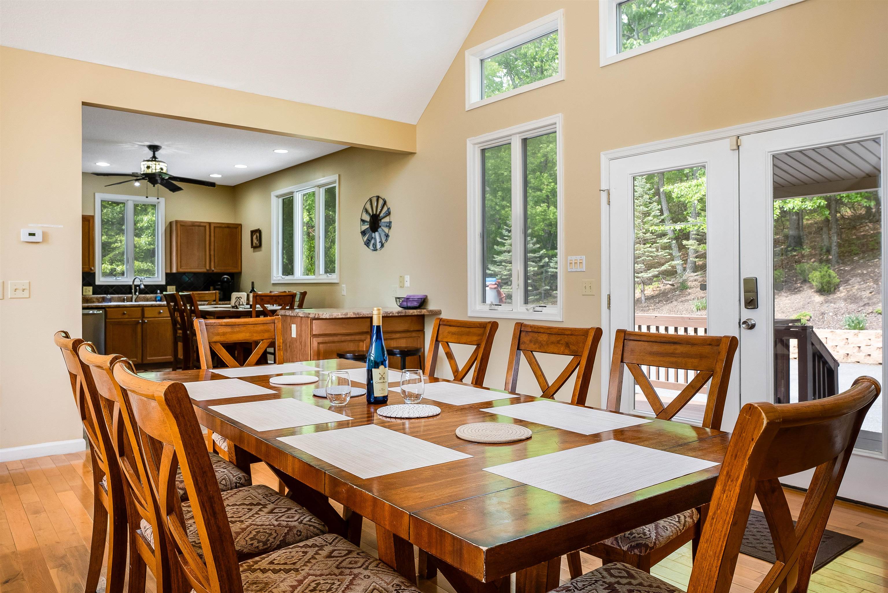 312 RAINIER RD, MCGAHEYSVILLE, Virginia 22840, 5 Bedrooms Bedrooms, ,4 BathroomsBathrooms,Residential,312 RAINIER RD,675586 MLS # 675586