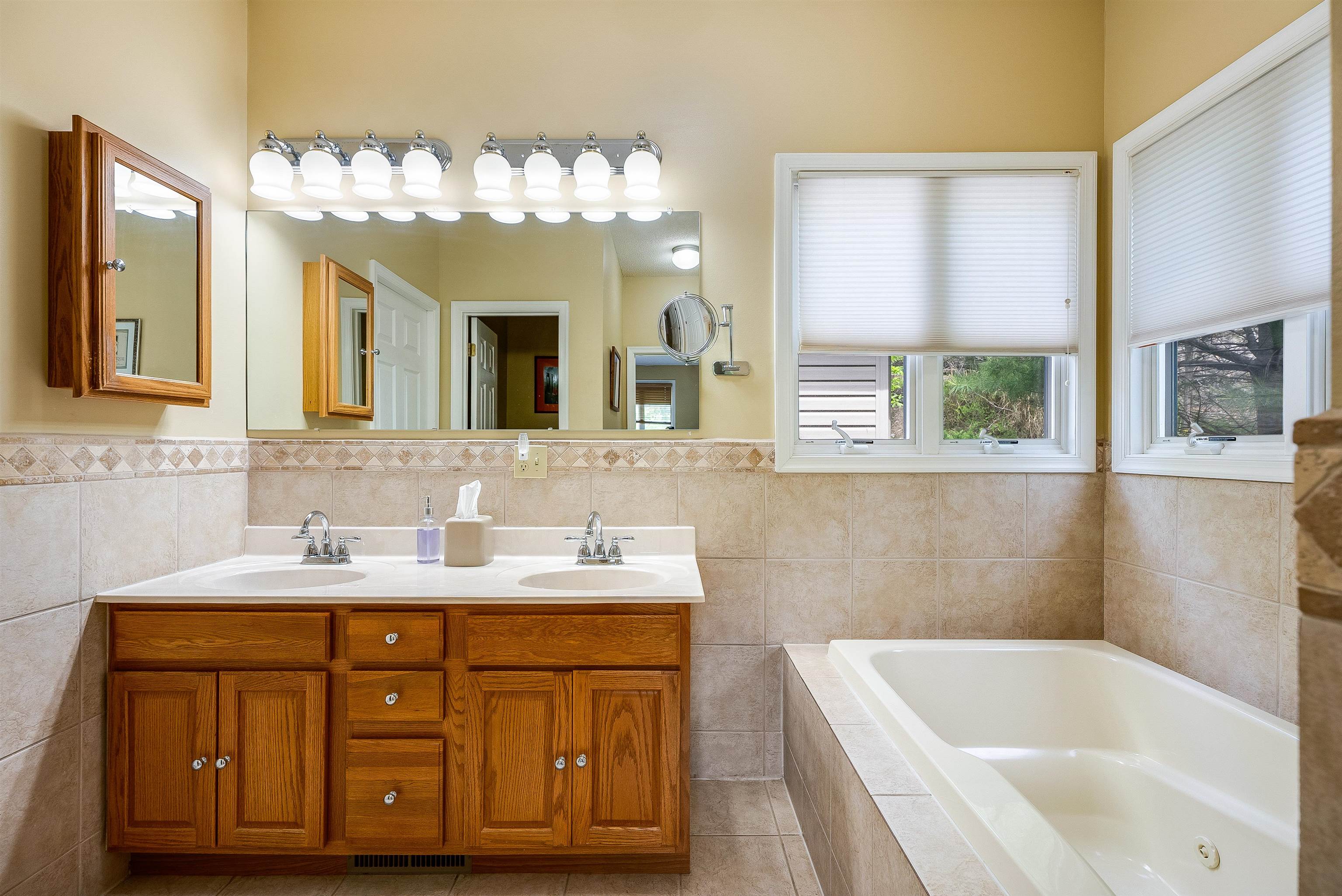 312 RAINIER RD, MCGAHEYSVILLE, Virginia 22840, 5 Bedrooms Bedrooms, ,4 BathroomsBathrooms,Residential,312 RAINIER RD,675586 MLS # 675586