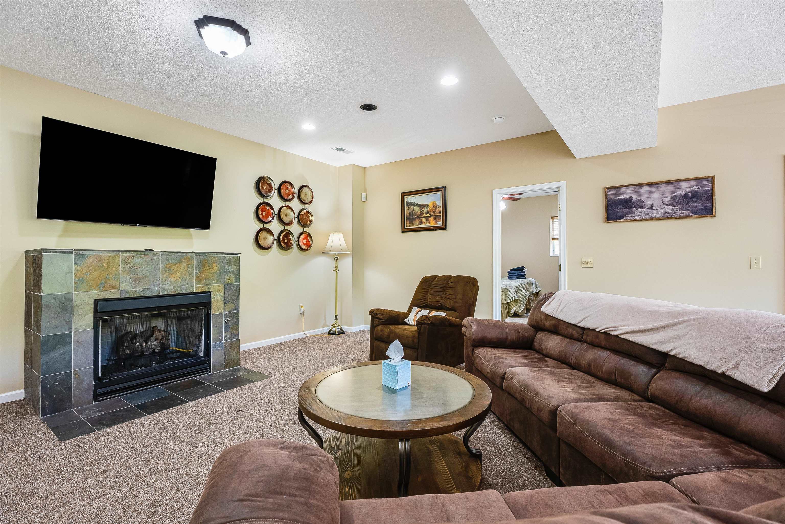 312 RAINIER RD, MCGAHEYSVILLE, Virginia 22840, 5 Bedrooms Bedrooms, ,4 BathroomsBathrooms,Residential,312 RAINIER RD,675586 MLS # 675586