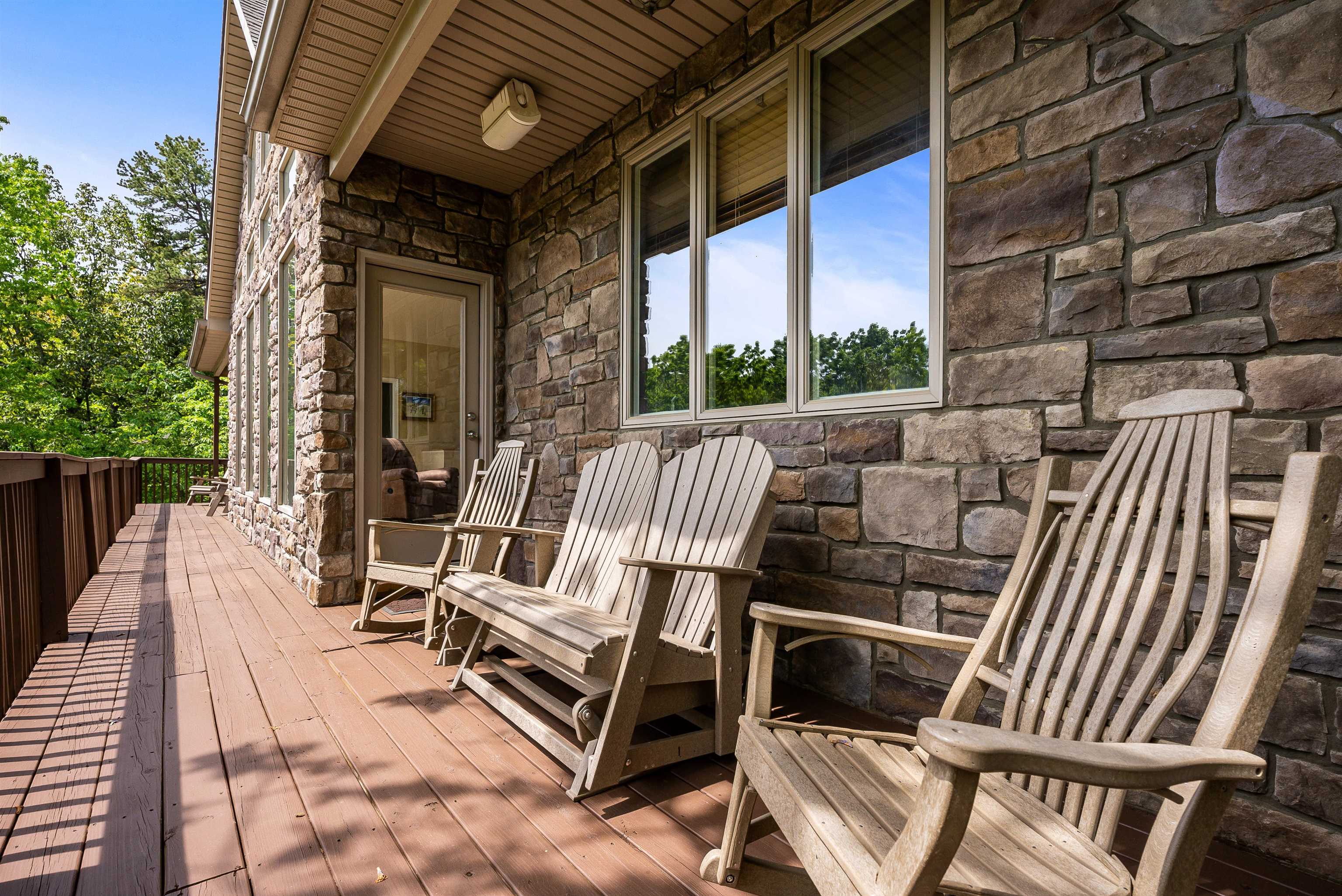 312 RAINIER RD, MCGAHEYSVILLE, Virginia 22840, 5 Bedrooms Bedrooms, ,4 BathroomsBathrooms,Residential,312 RAINIER RD,675586 MLS # 675586