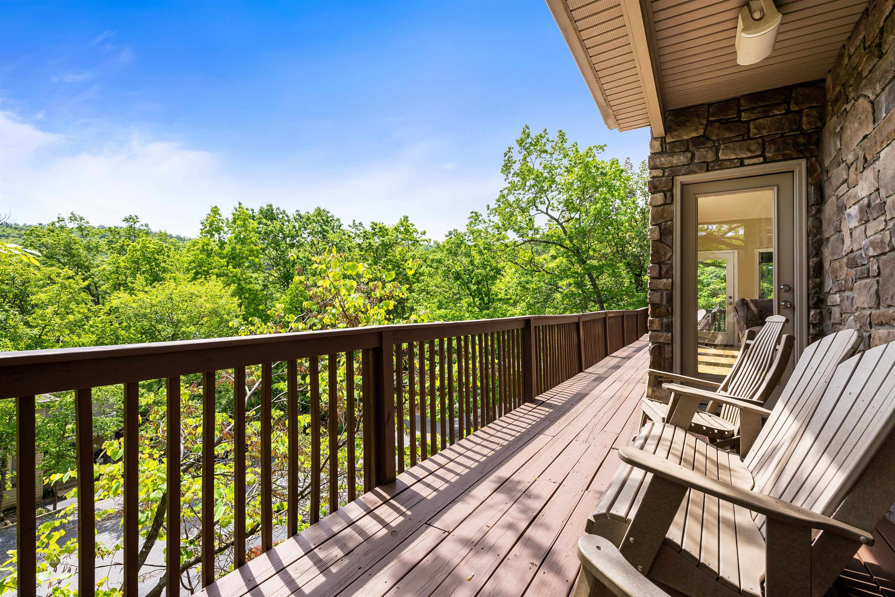 312 RAINIER RD, MCGAHEYSVILLE, Virginia 22840, 5 Bedrooms Bedrooms, ,4 BathroomsBathrooms,Residential,312 RAINIER RD,675586 MLS # 675586