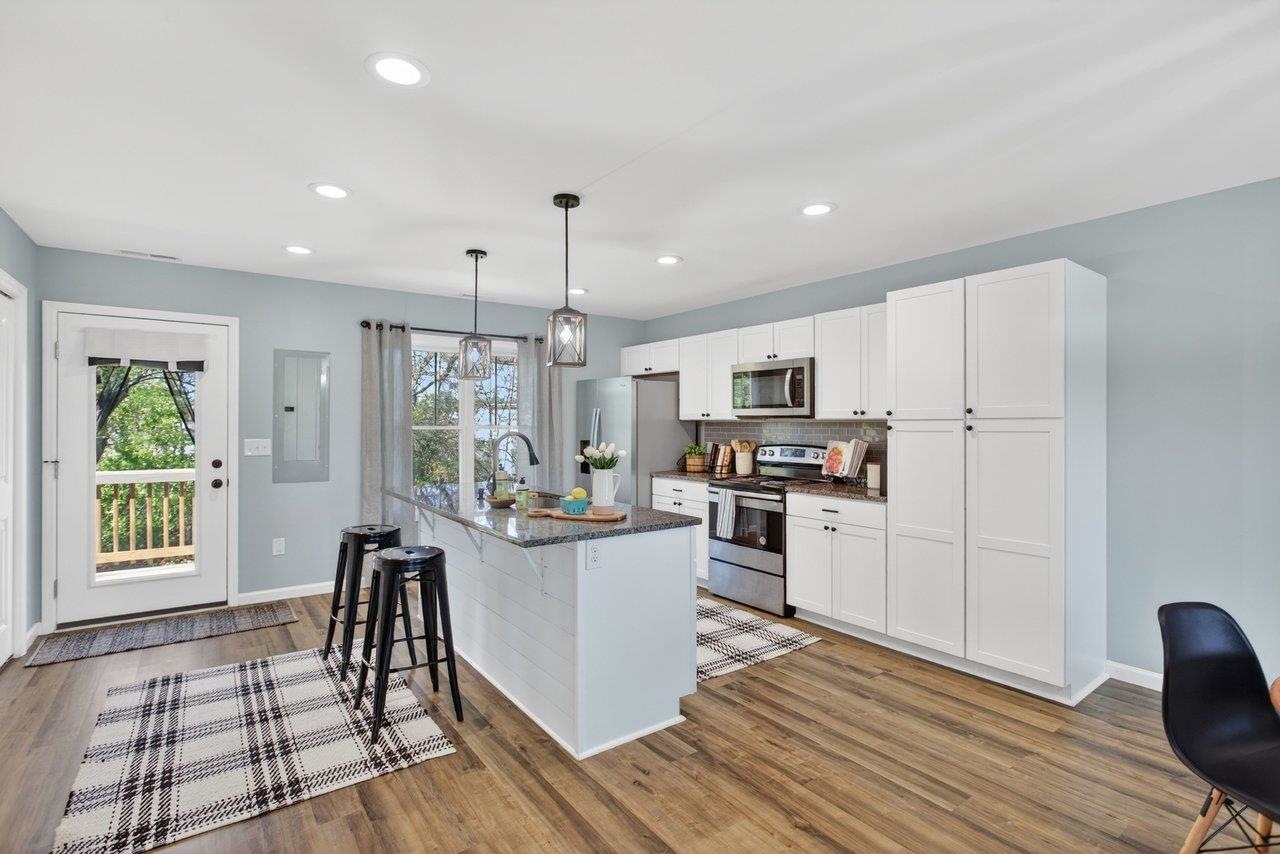 135 SWALLOW DR, ELKTON, Virginia 22827, 3 Bedrooms Bedrooms, ,2 BathroomsBathrooms,Residential,135 SWALLOW DR,675707 MLS # 675707