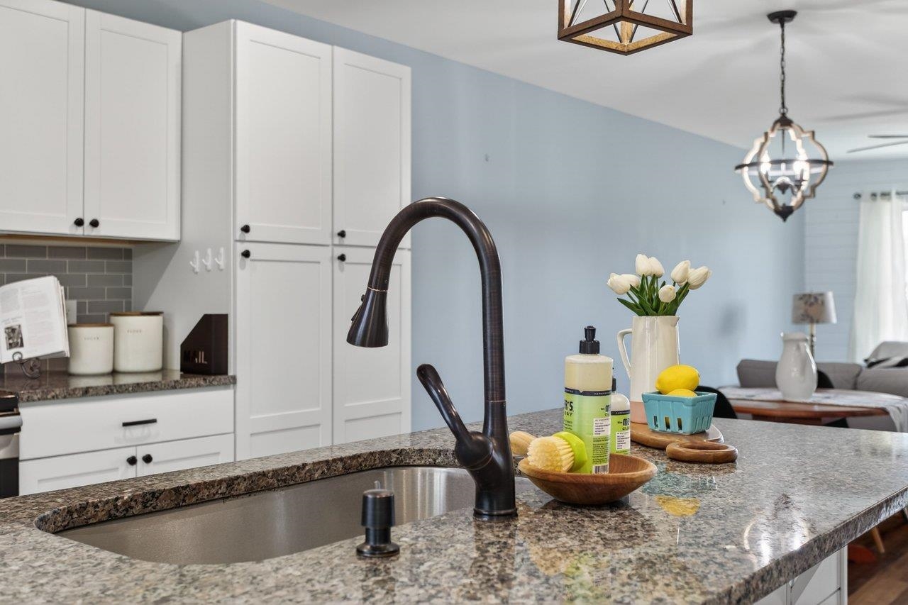 135 SWALLOW DR, ELKTON, Virginia 22827, 3 Bedrooms Bedrooms, ,2 BathroomsBathrooms,Residential,135 SWALLOW DR,675707 MLS # 675707