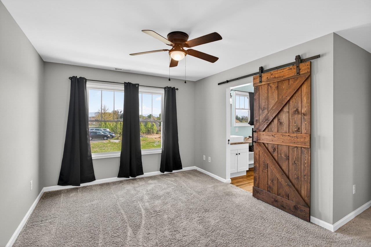 135 SWALLOW DR, ELKTON, Virginia 22827, 3 Bedrooms Bedrooms, ,2 BathroomsBathrooms,Residential,135 SWALLOW DR,675707 MLS # 675707