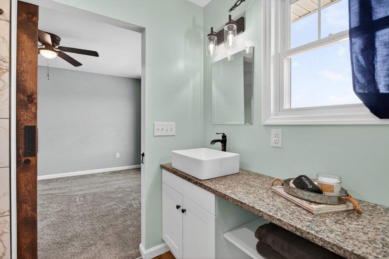 135 SWALLOW DR, ELKTON, Virginia 22827, 3 Bedrooms Bedrooms, ,2 BathroomsBathrooms,Residential,135 SWALLOW DR,675707 MLS # 675707