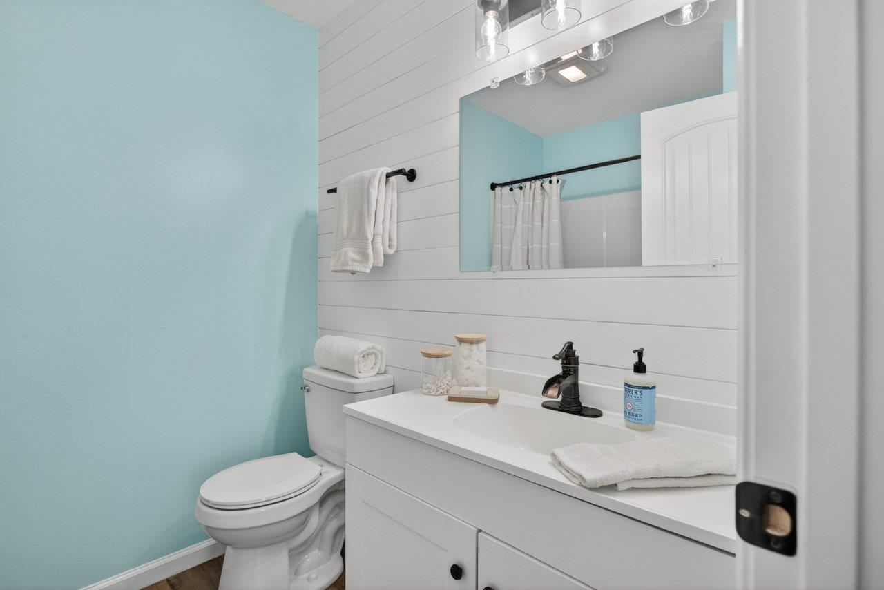 135 SWALLOW DR, ELKTON, Virginia 22827, 3 Bedrooms Bedrooms, ,2 BathroomsBathrooms,Residential,135 SWALLOW DR,675707 MLS # 675707