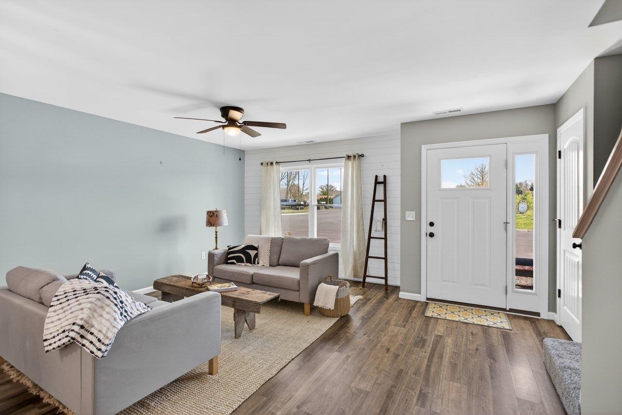 135 SWALLOW DR, ELKTON, Virginia 22827, 3 Bedrooms Bedrooms, ,2 BathroomsBathrooms,Residential,135 SWALLOW DR,675707 MLS # 675707