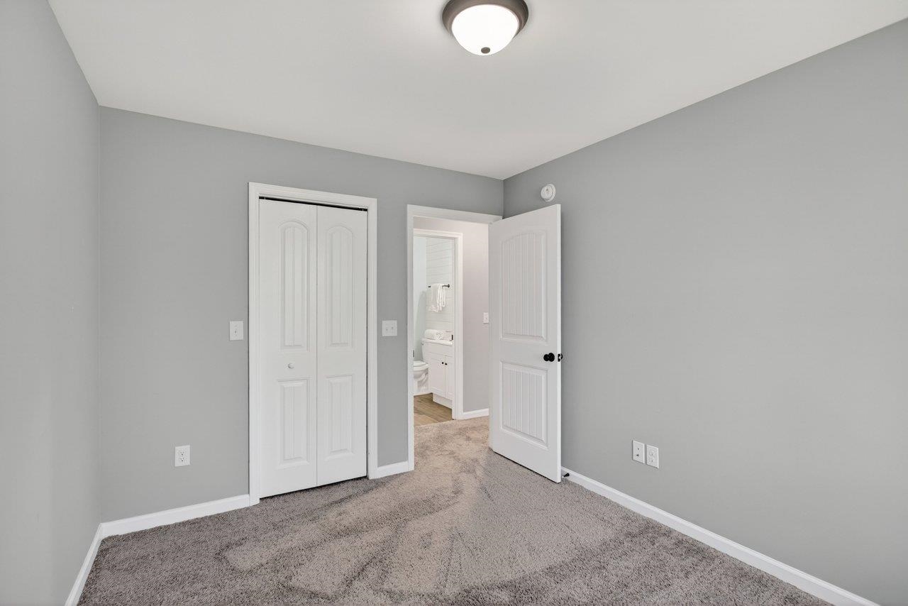 135 SWALLOW DR, ELKTON, Virginia 22827, 3 Bedrooms Bedrooms, ,2 BathroomsBathrooms,Residential,135 SWALLOW DR,675707 MLS # 675707