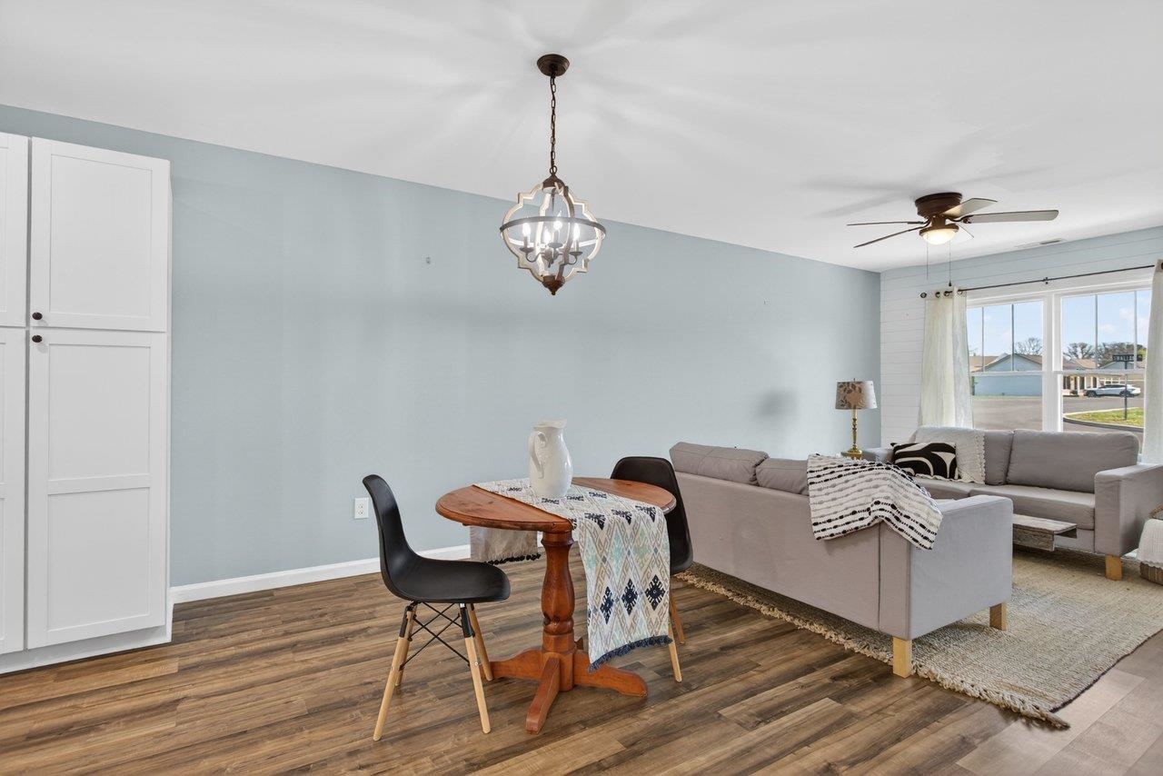 135 SWALLOW DR, ELKTON, Virginia 22827, 3 Bedrooms Bedrooms, ,2 BathroomsBathrooms,Residential,135 SWALLOW DR,675707 MLS # 675707