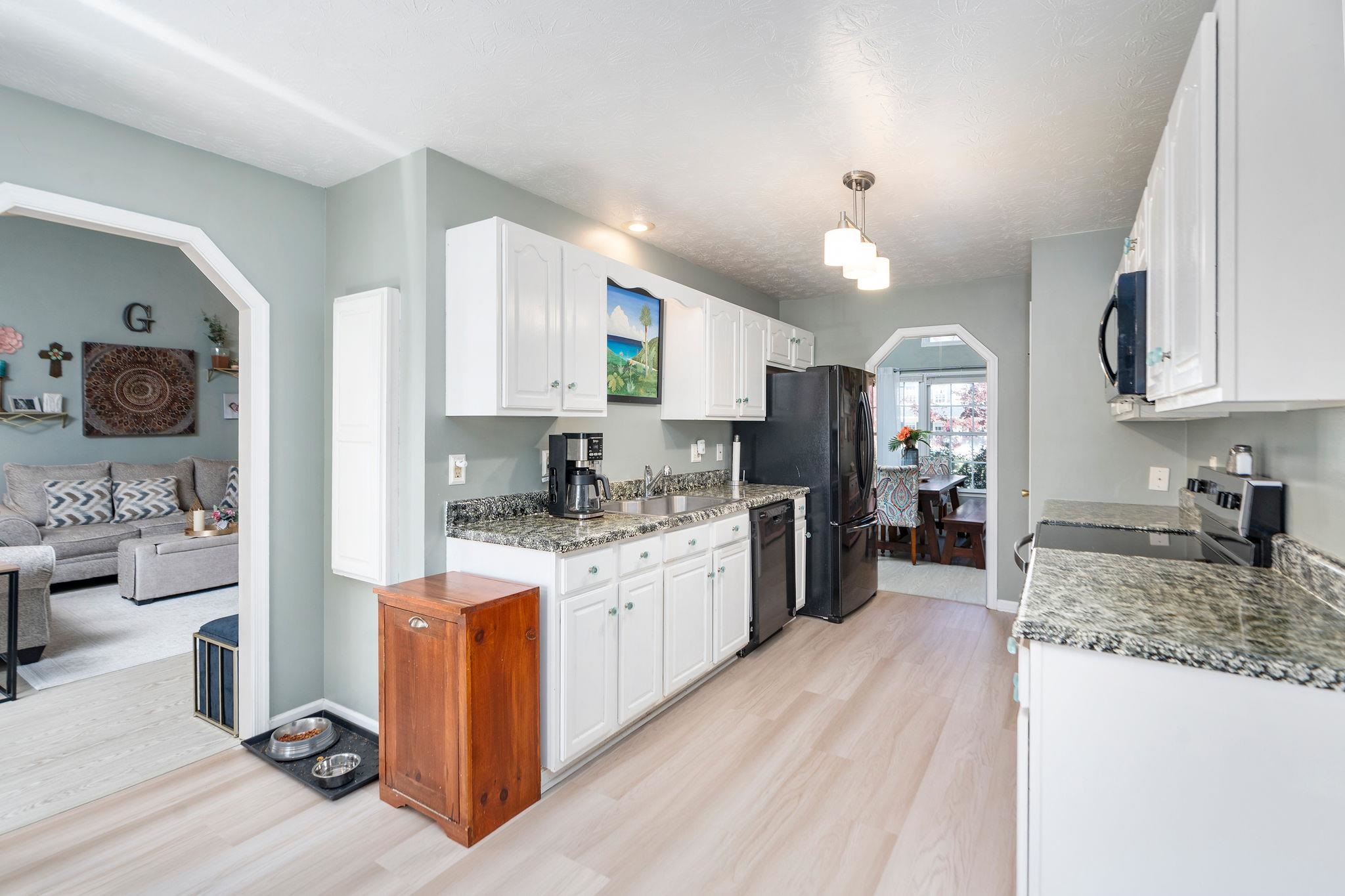 297 ARROW HEAD LN, STUARTS DRAFT, Virginia 24477, 3 Bedrooms Bedrooms, ,2 BathroomsBathrooms,Residential,297 ARROW HEAD LN,675717 MLS # 675717