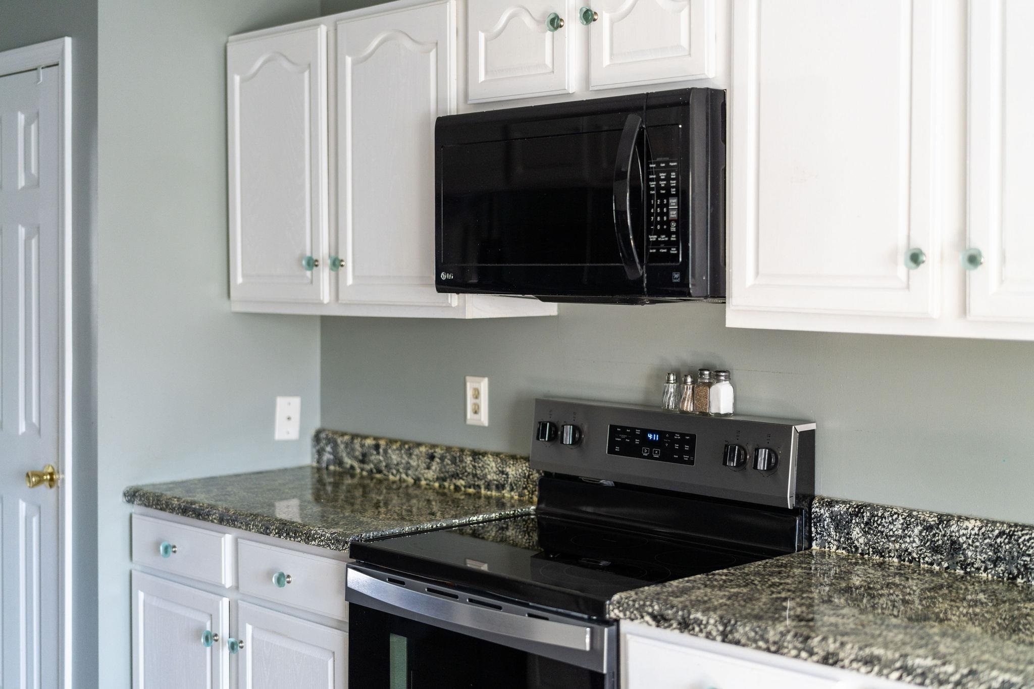 297 ARROW HEAD LN, STUARTS DRAFT, Virginia 24477, 3 Bedrooms Bedrooms, ,2 BathroomsBathrooms,Residential,297 ARROW HEAD LN,675717 MLS # 675717