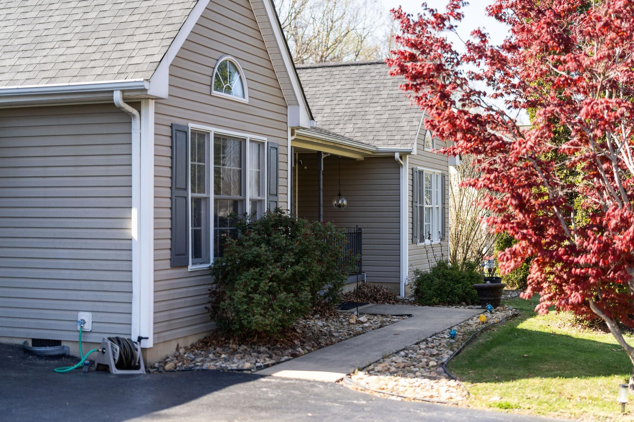 297 ARROW HEAD LN, STUARTS DRAFT, Virginia 24477, 3 Bedrooms Bedrooms, ,2 BathroomsBathrooms,Residential,297 ARROW HEAD LN,675717 MLS # 675717